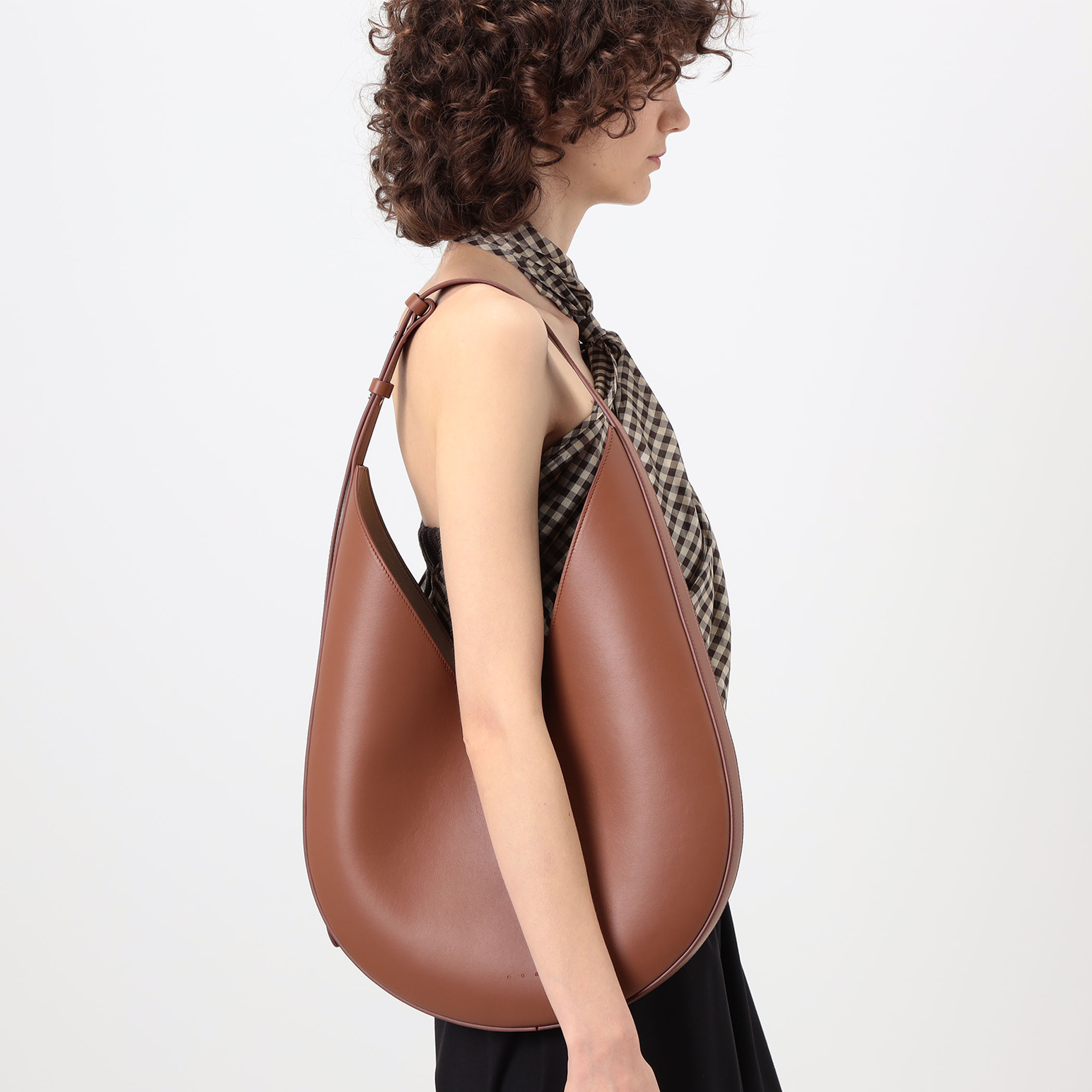 AESTHER EKME HOBO バッグ｜トゥモローランド 公式サイト