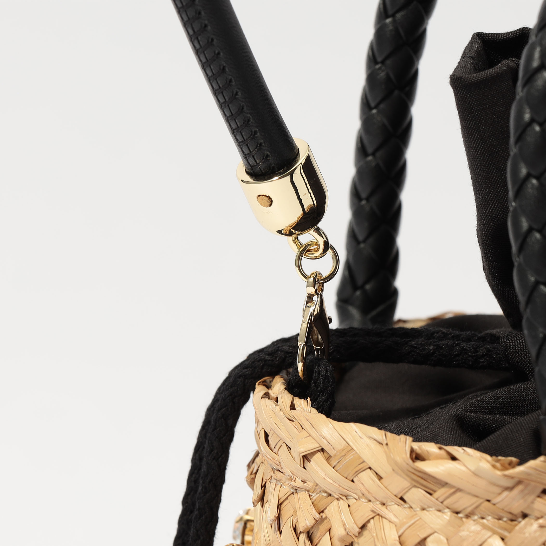 Le Nine NINA CRY S LEATHER バスケットバッグ｜トゥモローランド 公式