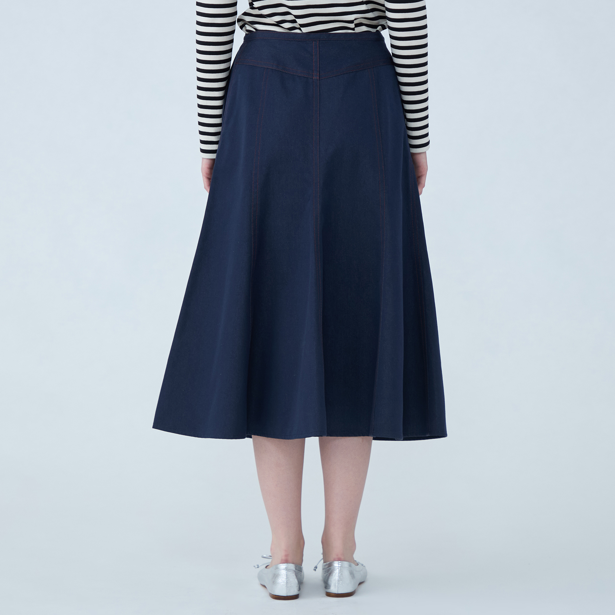 ソワデニム パネルフレアスカート｜トゥモローランド 公式通販