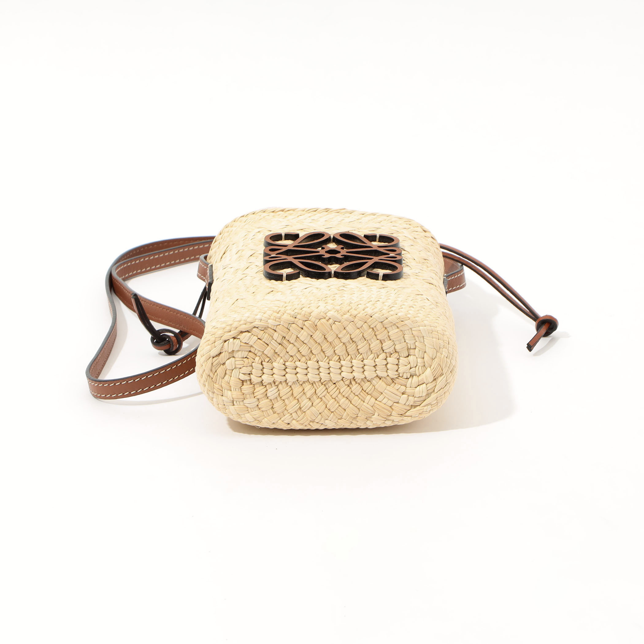 LOEWE 【USED】LOEWE ロエベ アナグラム ロゴエンボス ミニ