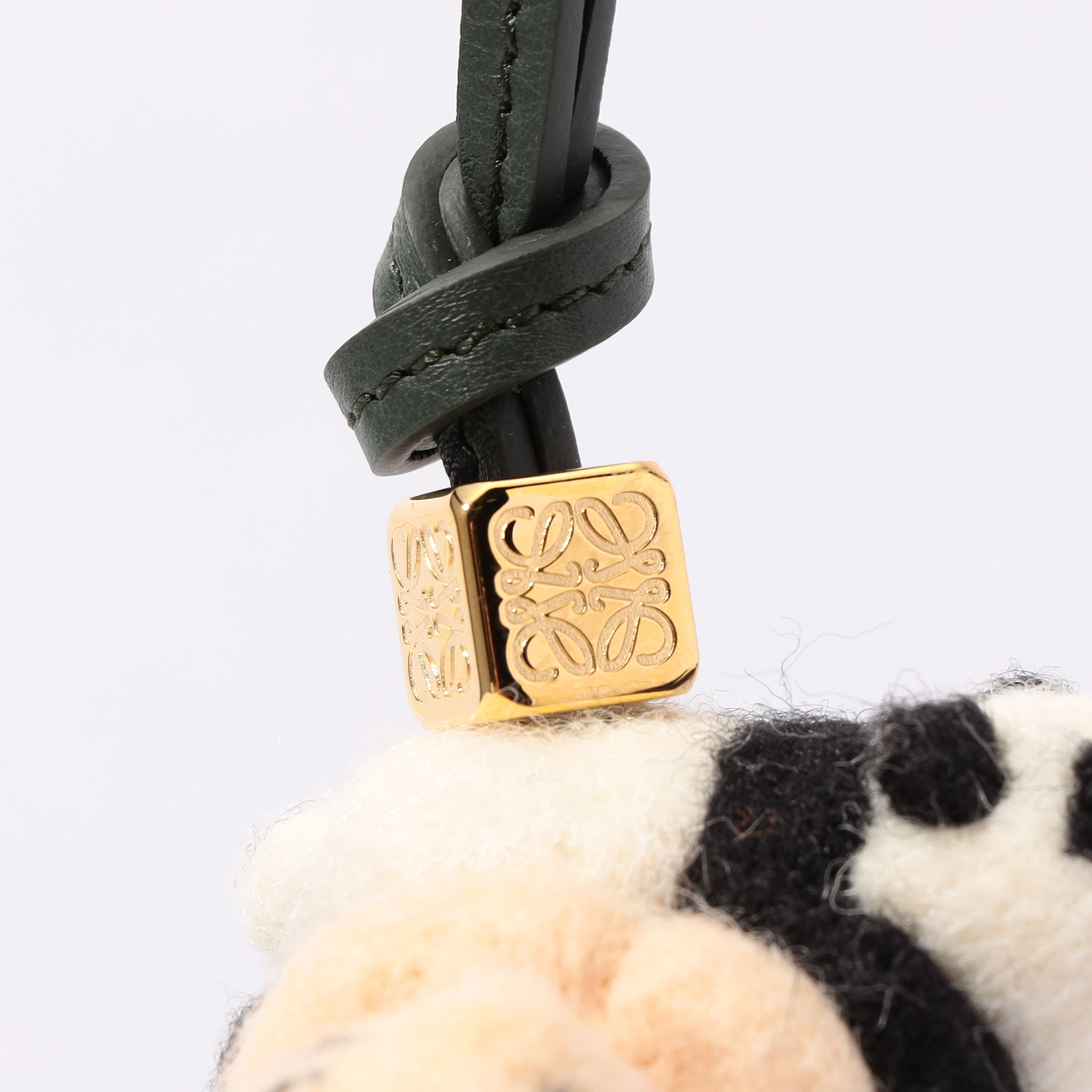 LOEWE パンダチャーム｜トゥモローランド 公式通販