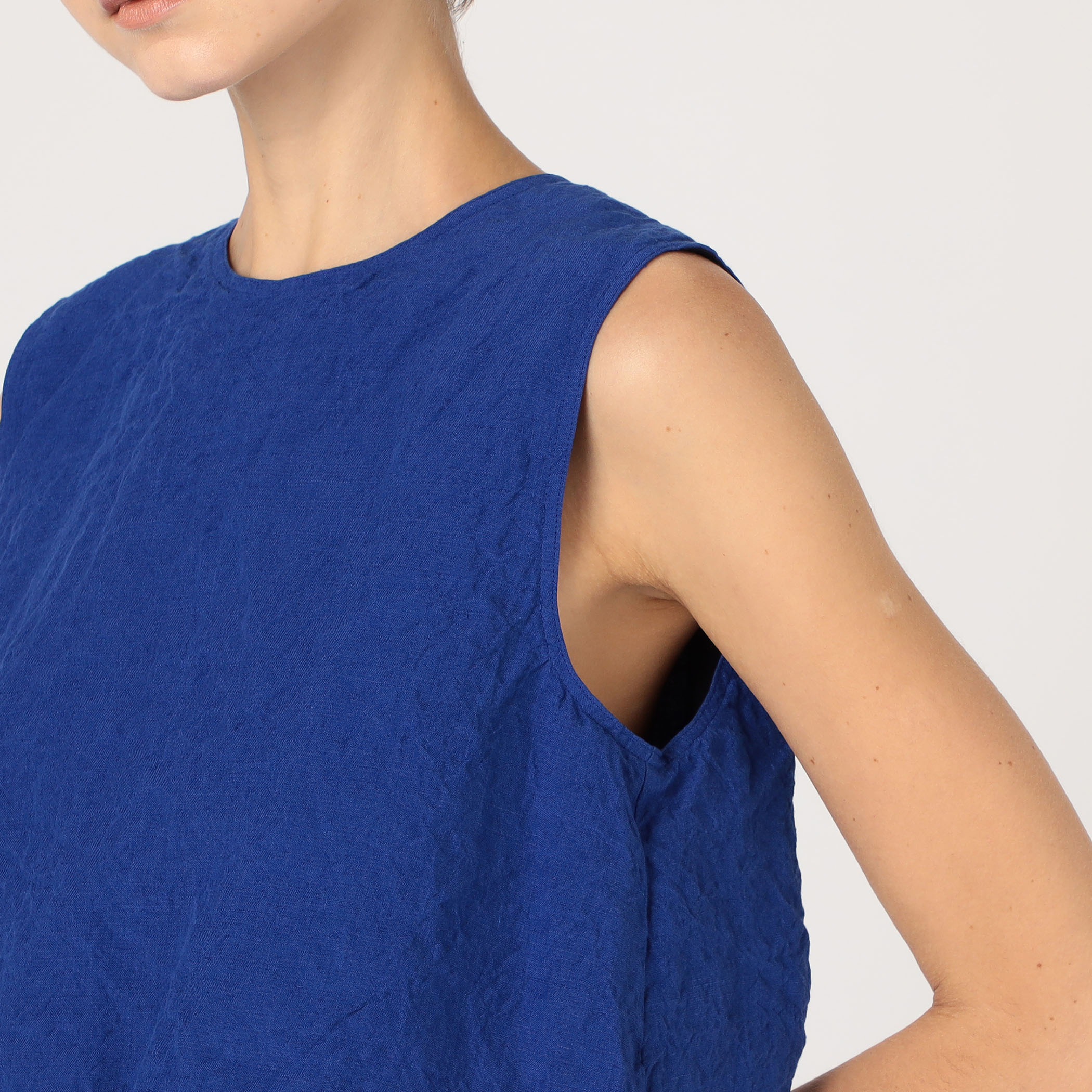 ランダムリネン バルーンノースリーブブラウス｜トゥモローランド 公式通販