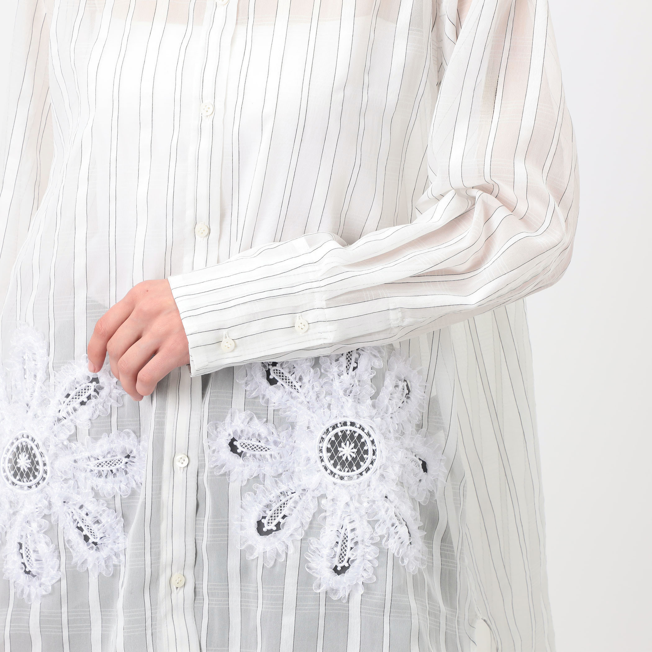 TELMA Sun Flower Stripe ブラウス｜トゥモローランド 公式サイト