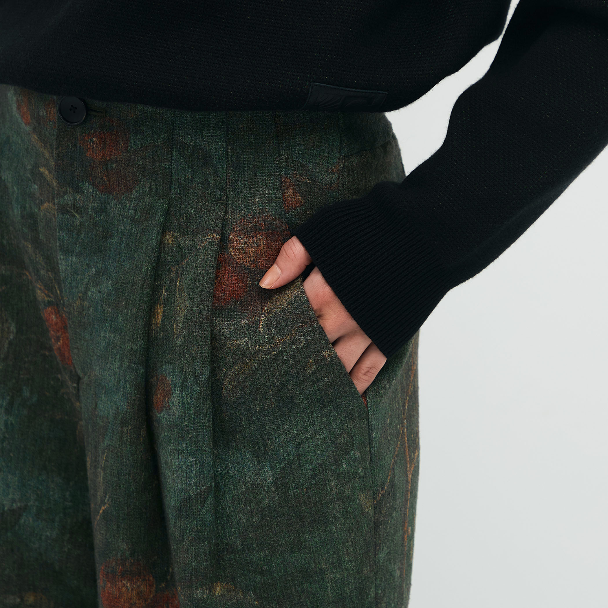 オーチャードジャカード 2タックパンツ｜トゥモローランド 公式通販