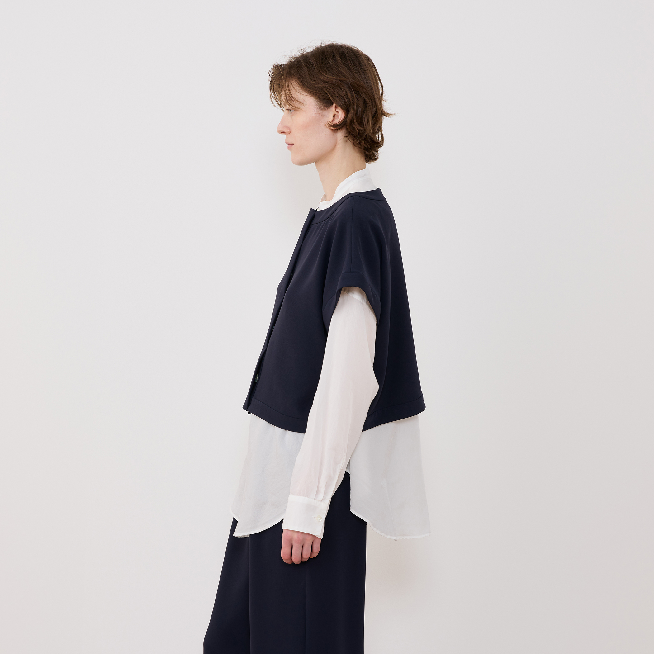 ダブルクロス ワイドフィットベスト｜トゥモローランド 公式通販