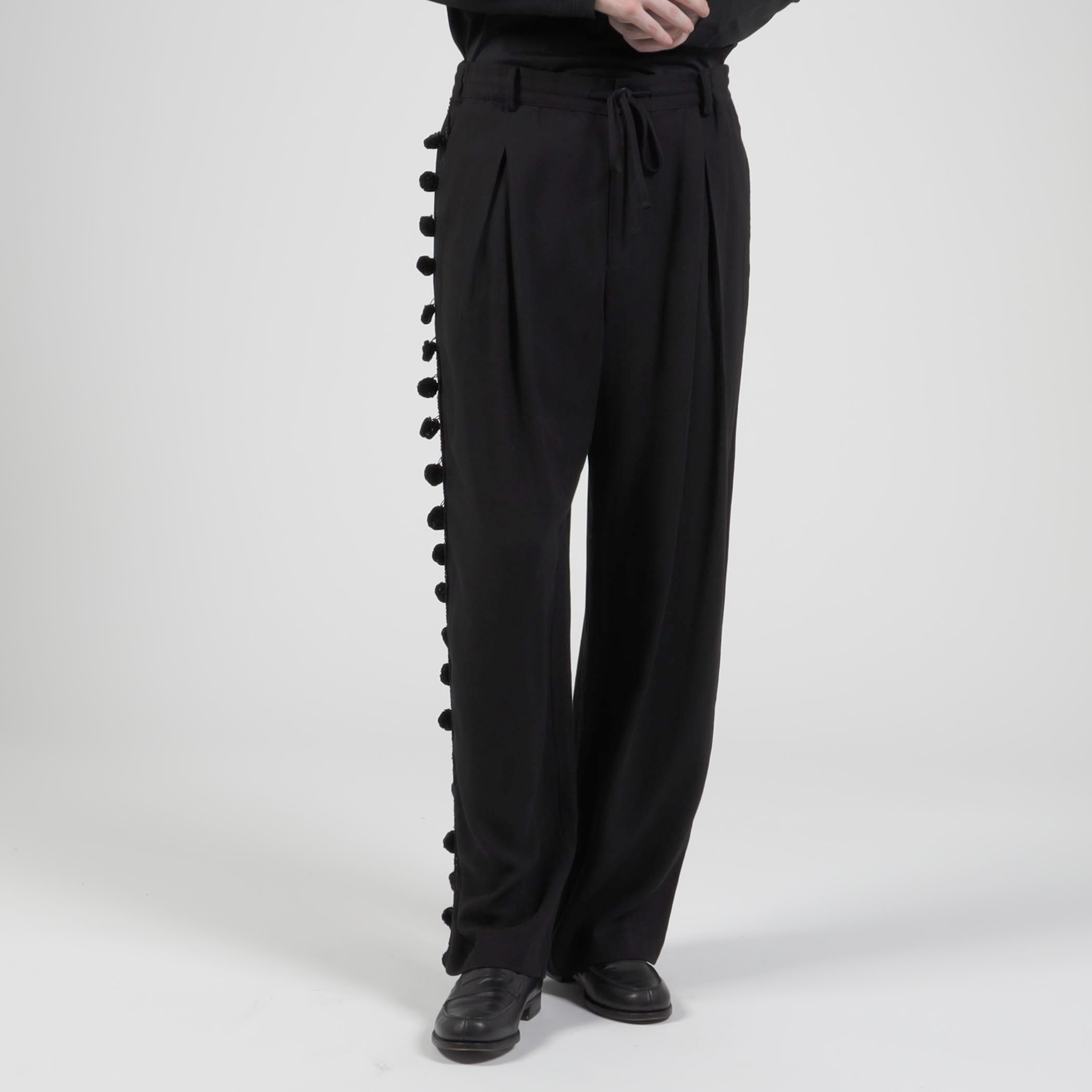 WALES BONNER Menelik Trousers｜トゥモローランド 公式通販