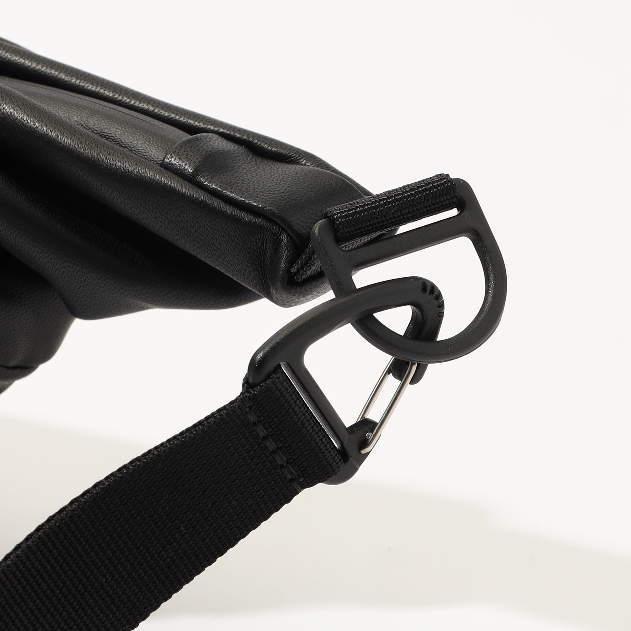 別注】bagjack sway bag XS｜トゥモローランド 公式サイト