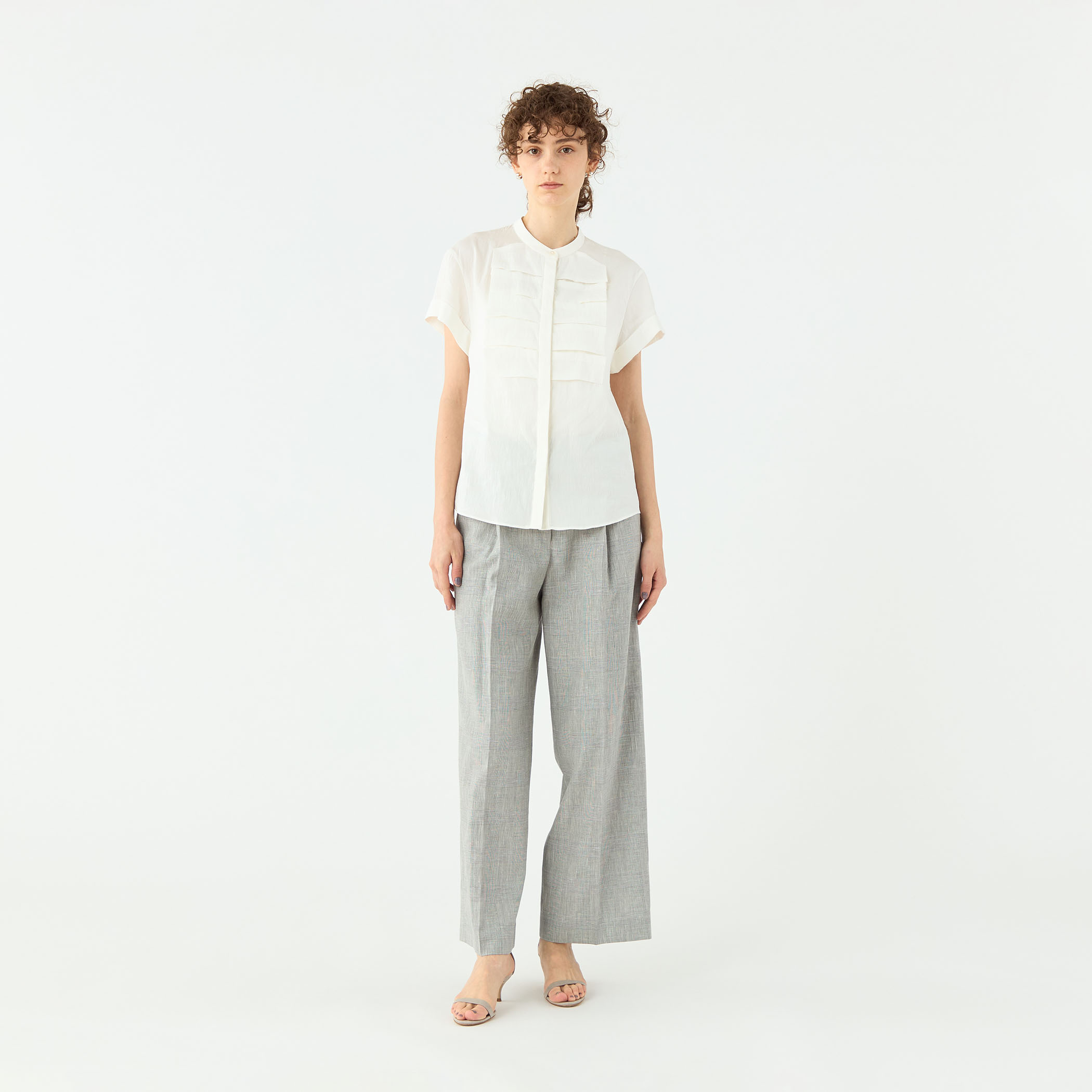 エフェクトリネン ハーフスリーブブラウス｜トゥモローランド 公式通販