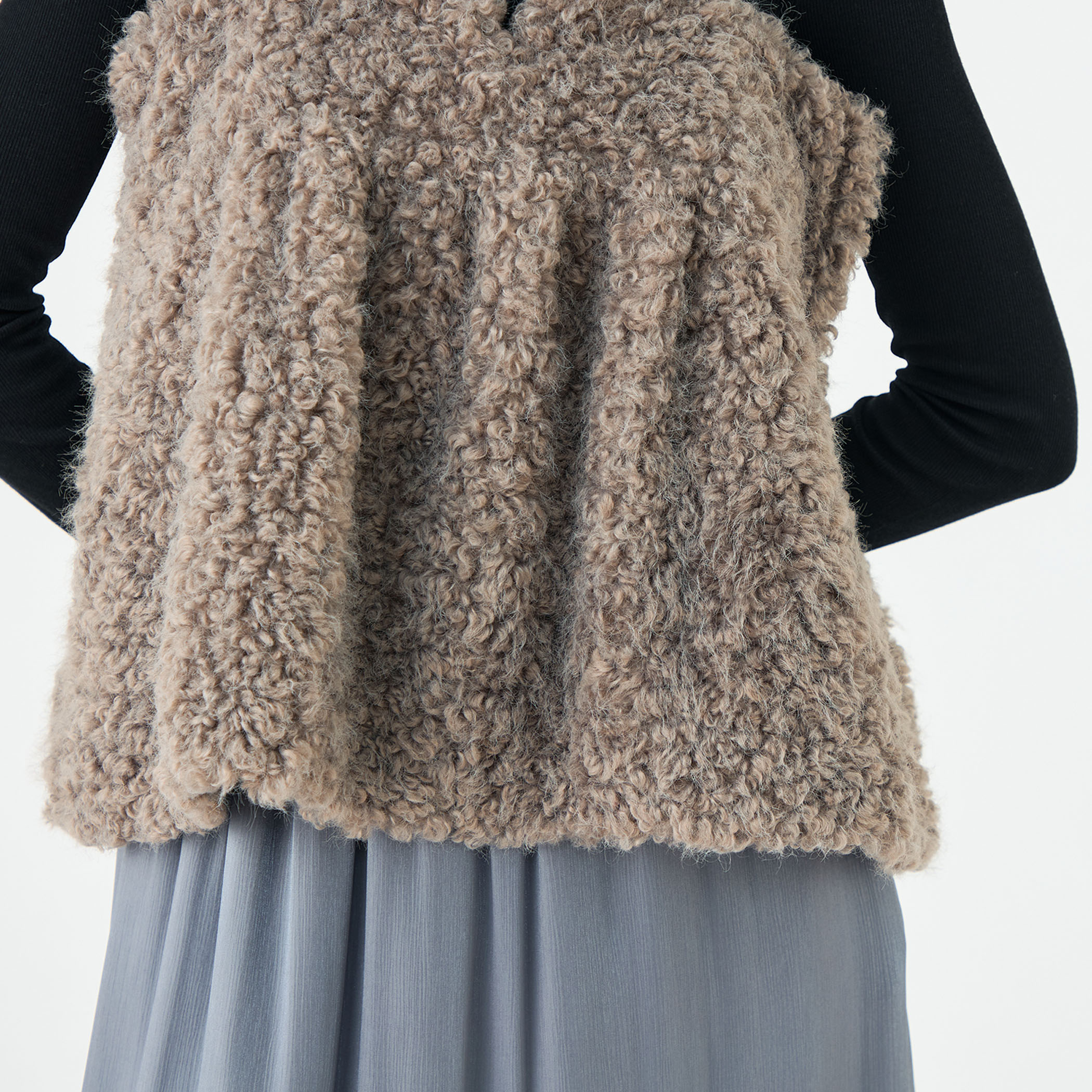 ミックスファー キャミソールプルオーバー｜トゥモローランド 公式通販