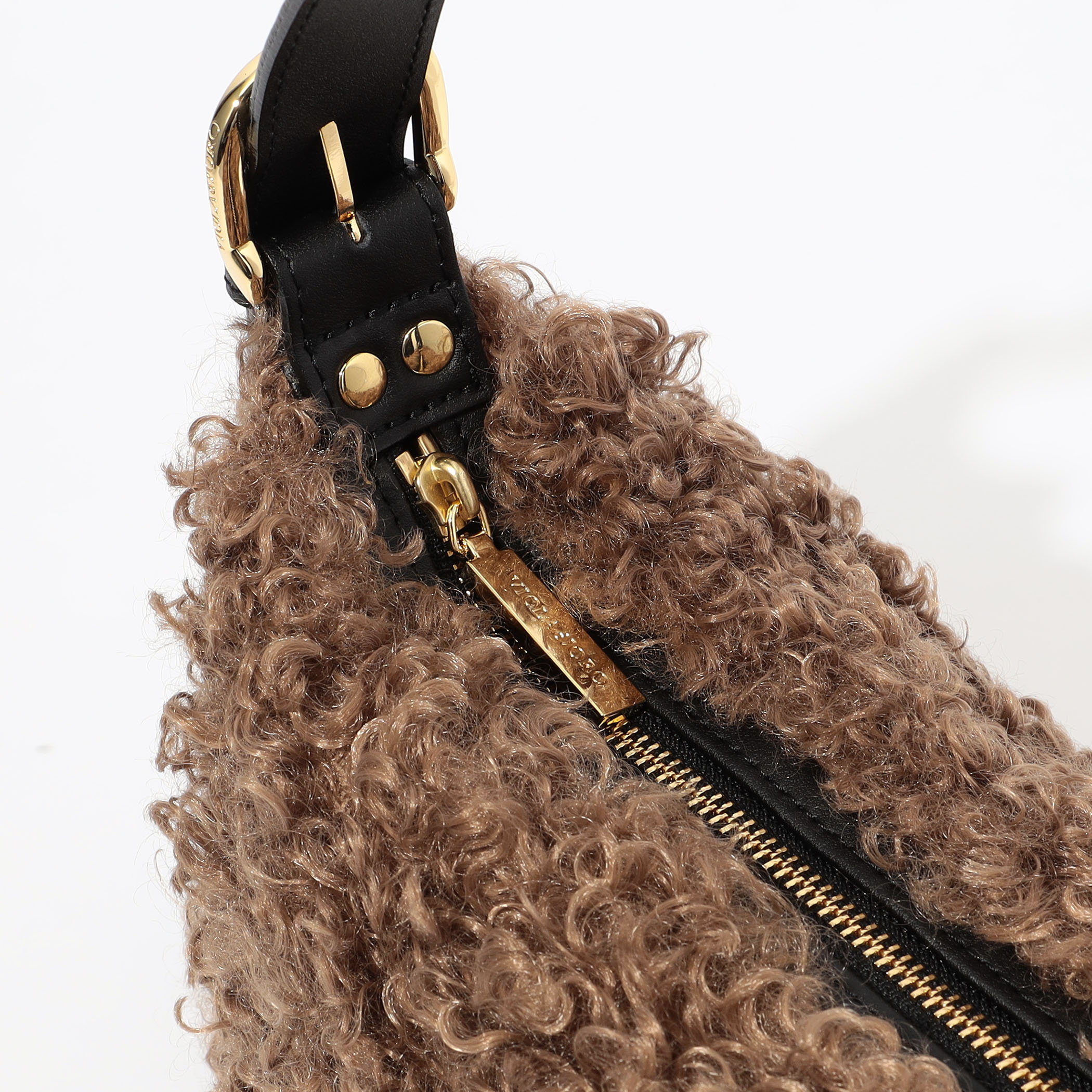 VIOLAd'ORO フェイクファー ショルダーバッグ｜トゥモローランド