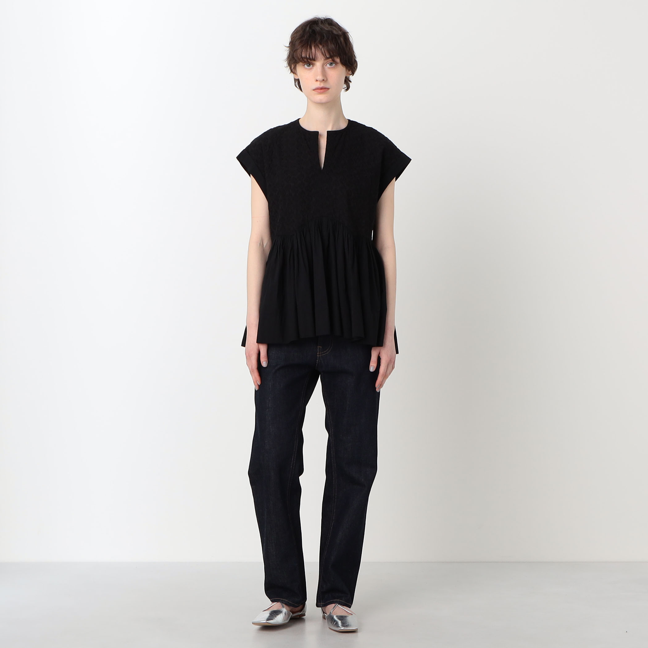 別注】ne Quittez pas BLACK ブラウス｜トゥモローランド 公式サイト