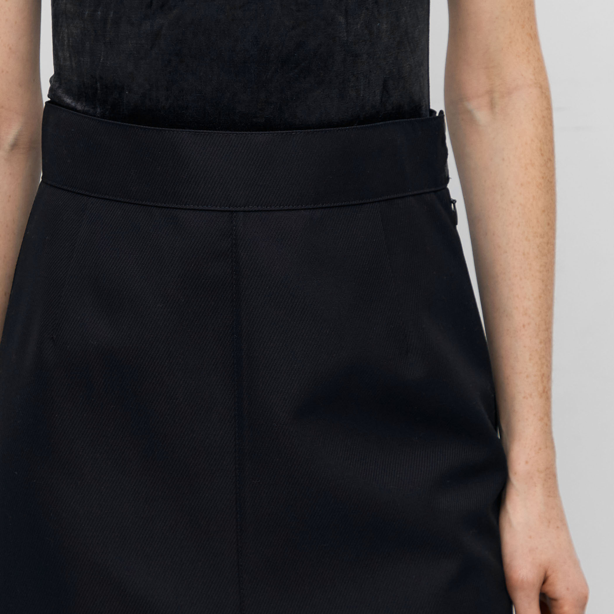 25SS bacca ウールシルク ストレートスカート バッカ BACCAウールシルク ストレートスカート （69 ネイビー