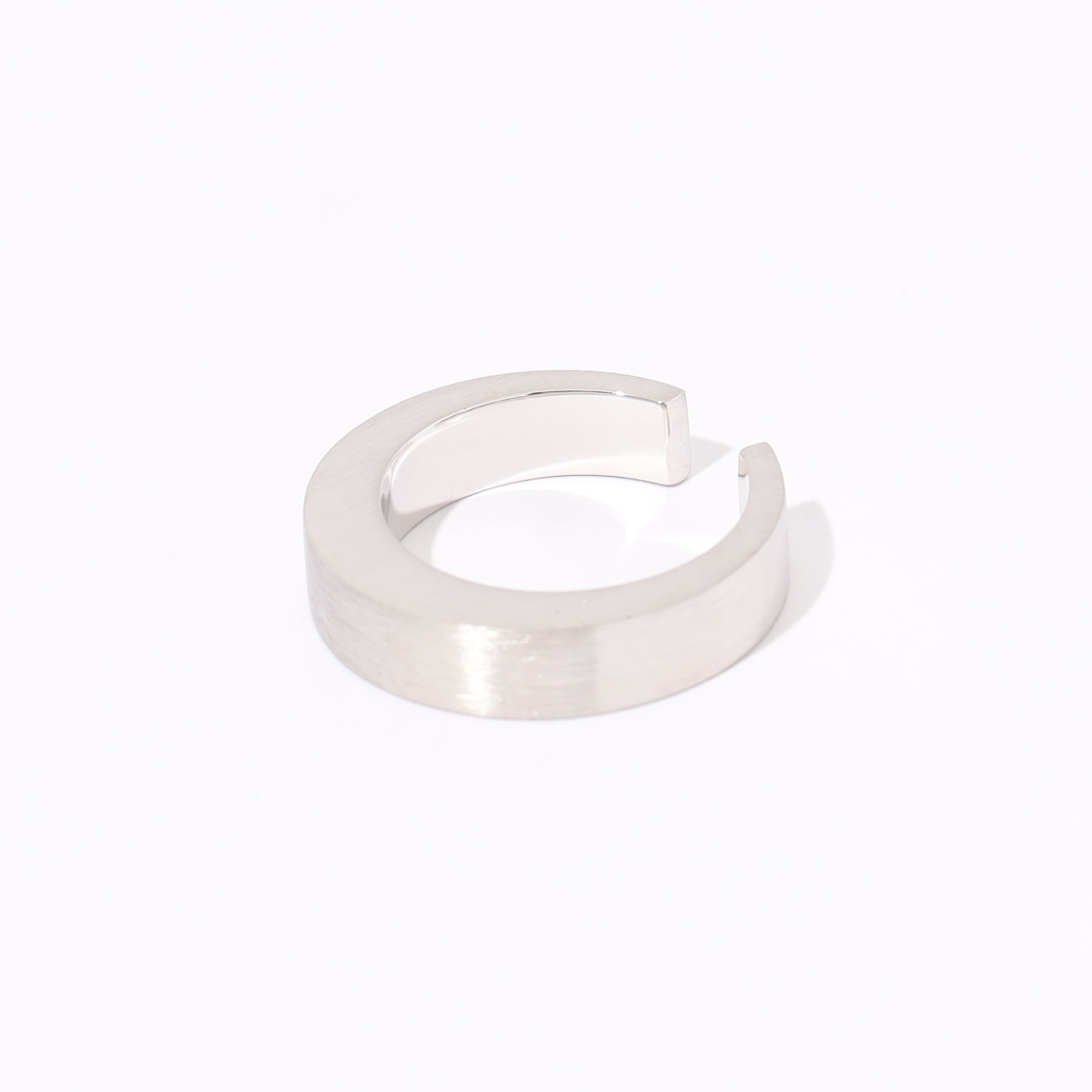 TOM WOOD Arch Ring リング｜トゥモローランド 公式通販