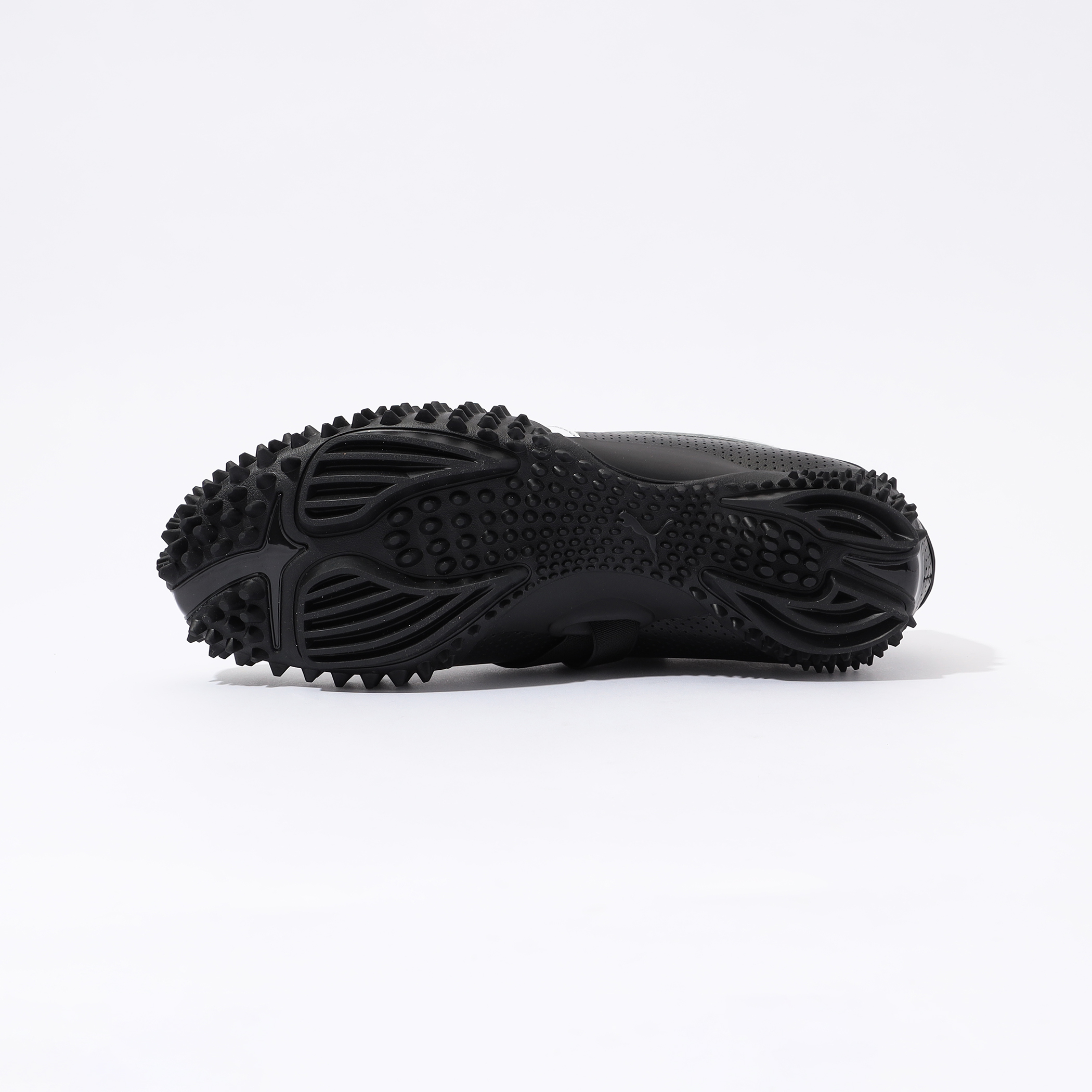 PUMA / MOSTRO PERF スニーカー 397331-02-1.jpg?v=1719953488&