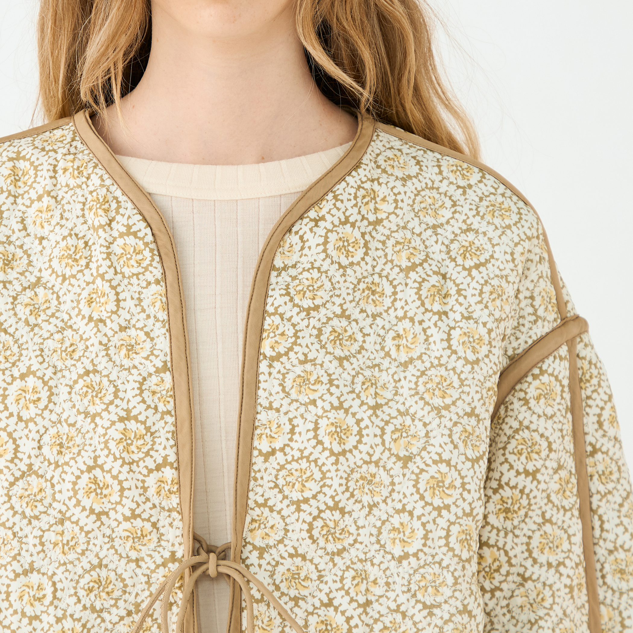 美品 トゥモローランド ソレイアード リバーシブル キルティングジャケット 2025年最新】ソレイアード キルティングジャケットの人気