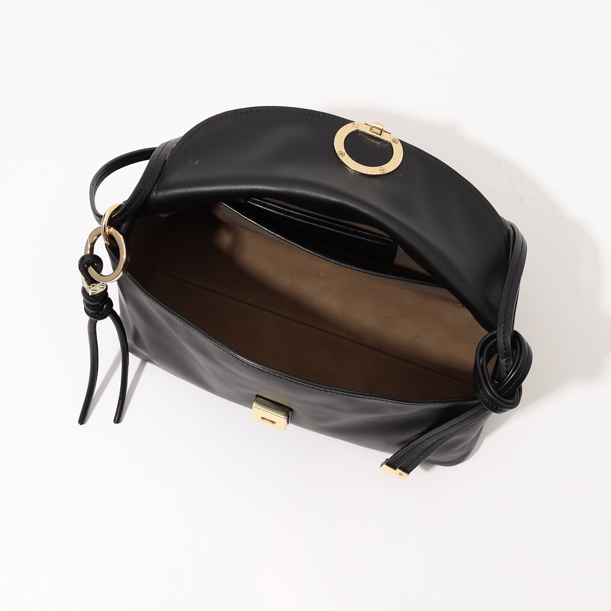Atelier TOMORROWLAND BOLO クラッチショルダーバッグ Atelier TOMORROWLAND BOLO クラッチショルダーバッグ