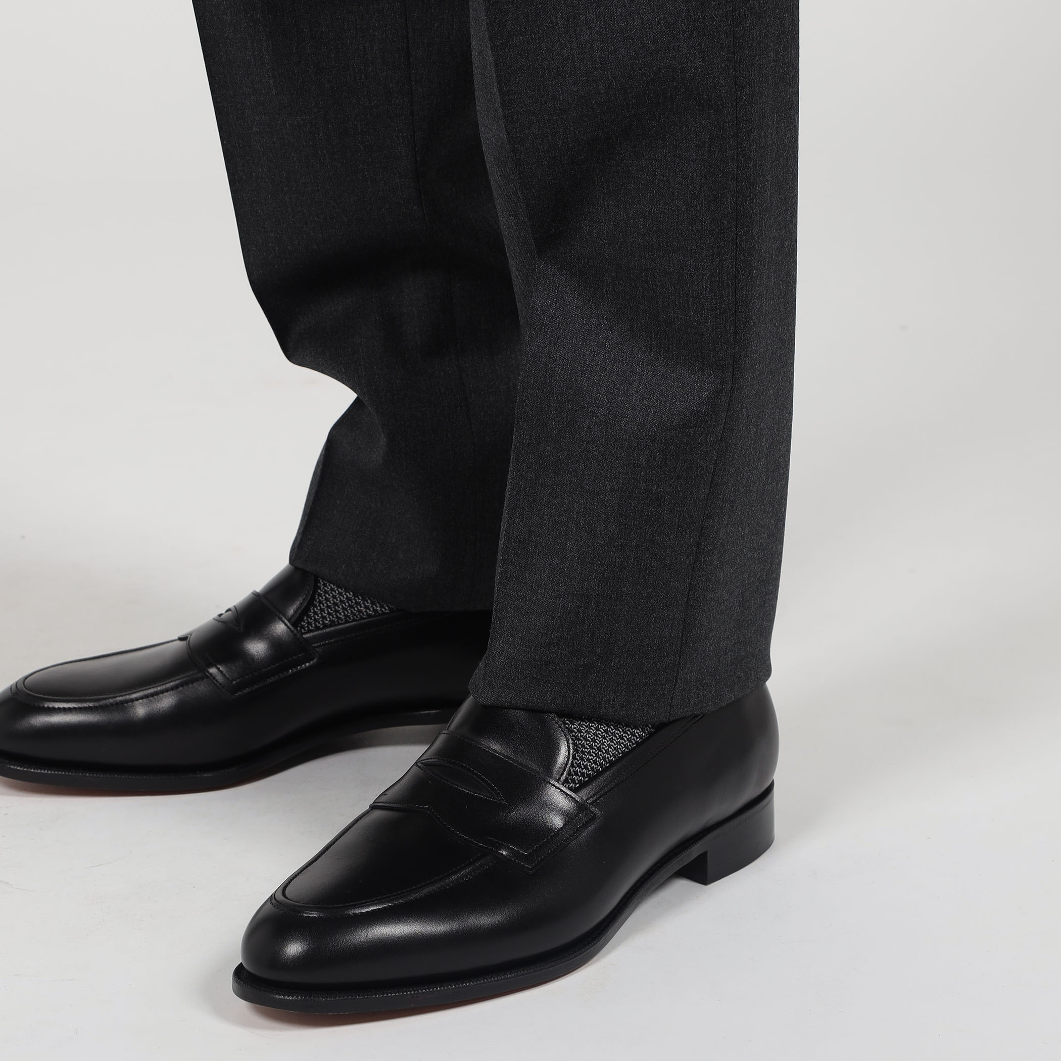 21マイクロン ウールツイル ノープリーツスラックス V.B.