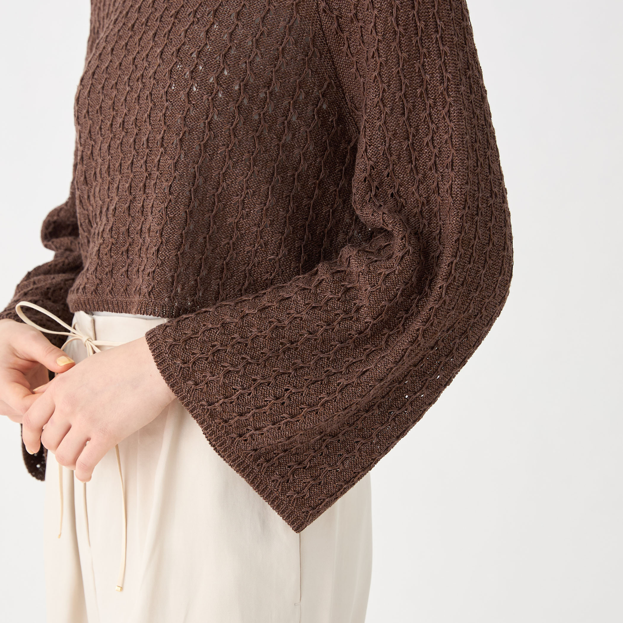 BALLSEY シルクニット　プルオーバー　麻混 ヘンプシルクニット ショートプルオーバー｜トゥモローランド