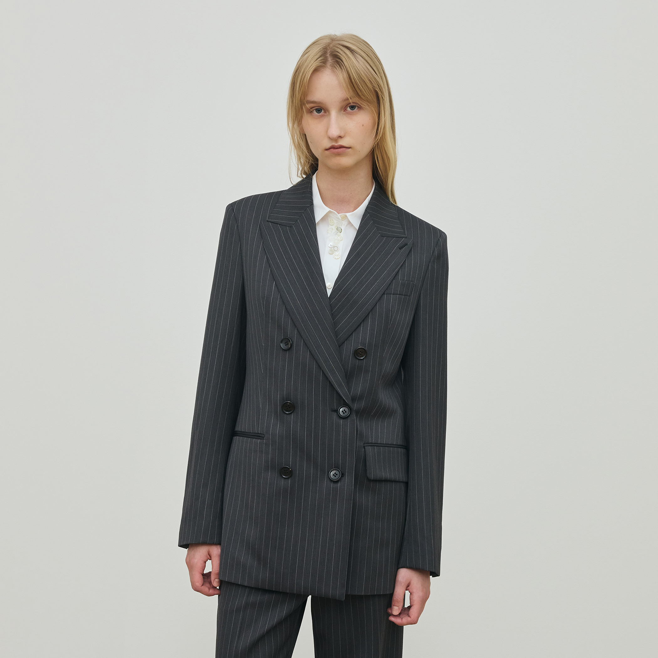 ウールドスキン ダブルブレスレッドジャケット｜トゥモローランド 公式通販