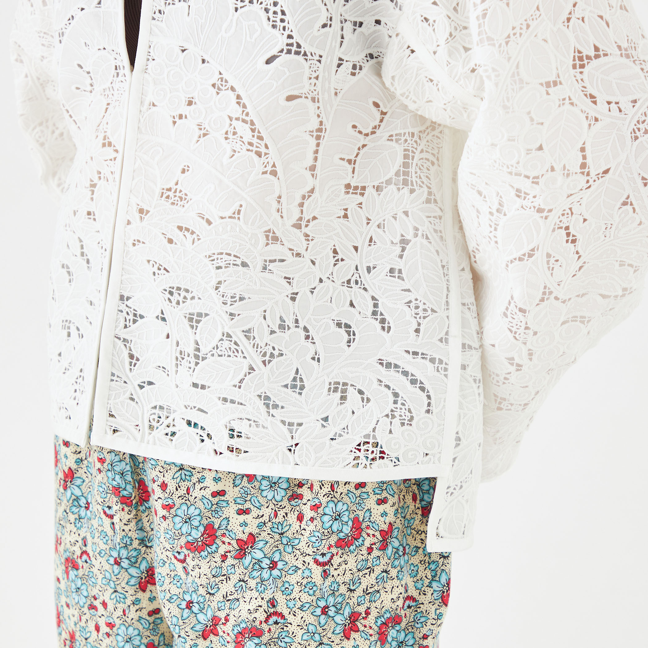 コットンエンブロイダリー ブルゾン｜トゥモローランド 公式通販