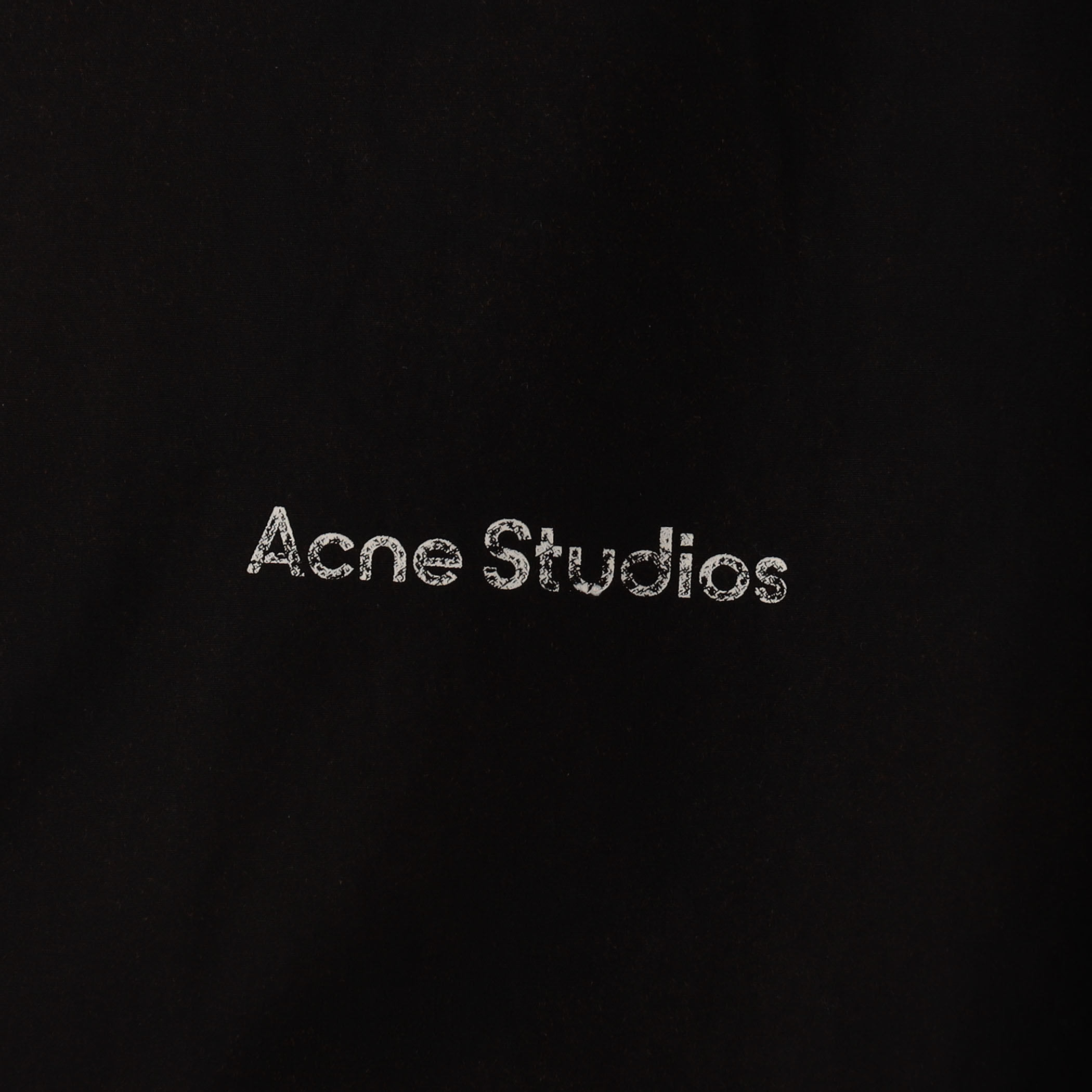 Acne Studios ロゴ ジッパーブルゾン｜トゥモローランド 公式サイト