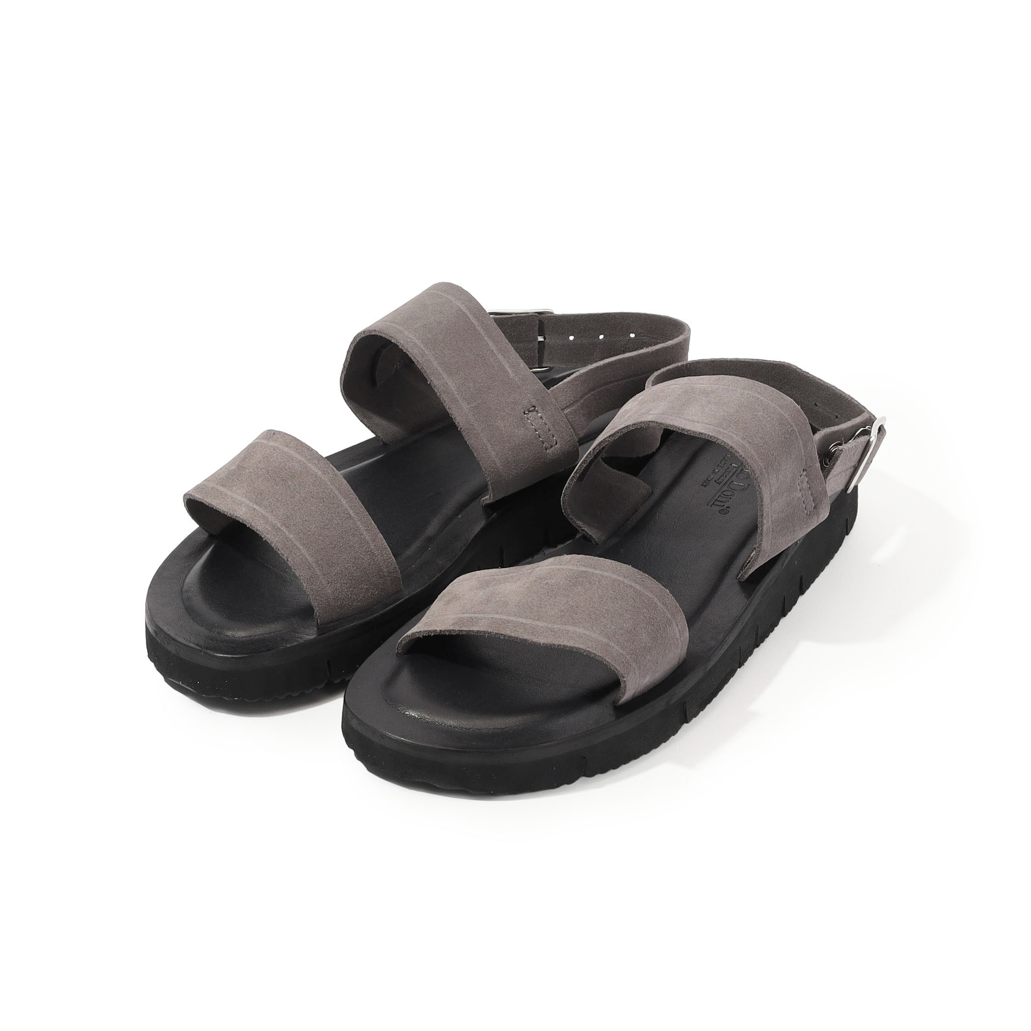 Mario Doni Porcari ベルテッドサンダル