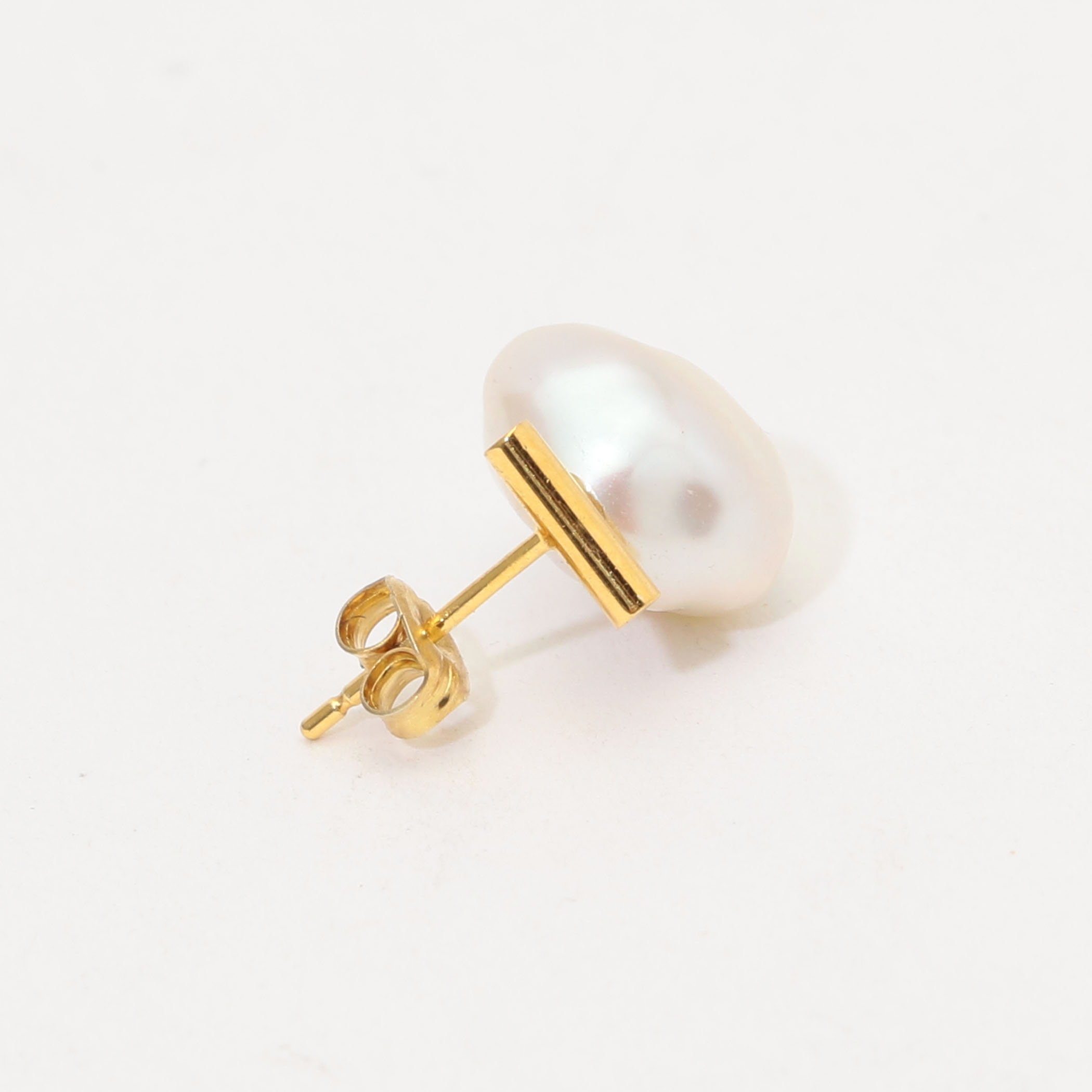 別注】januka×TOMORROWLAND バロックパールピアス