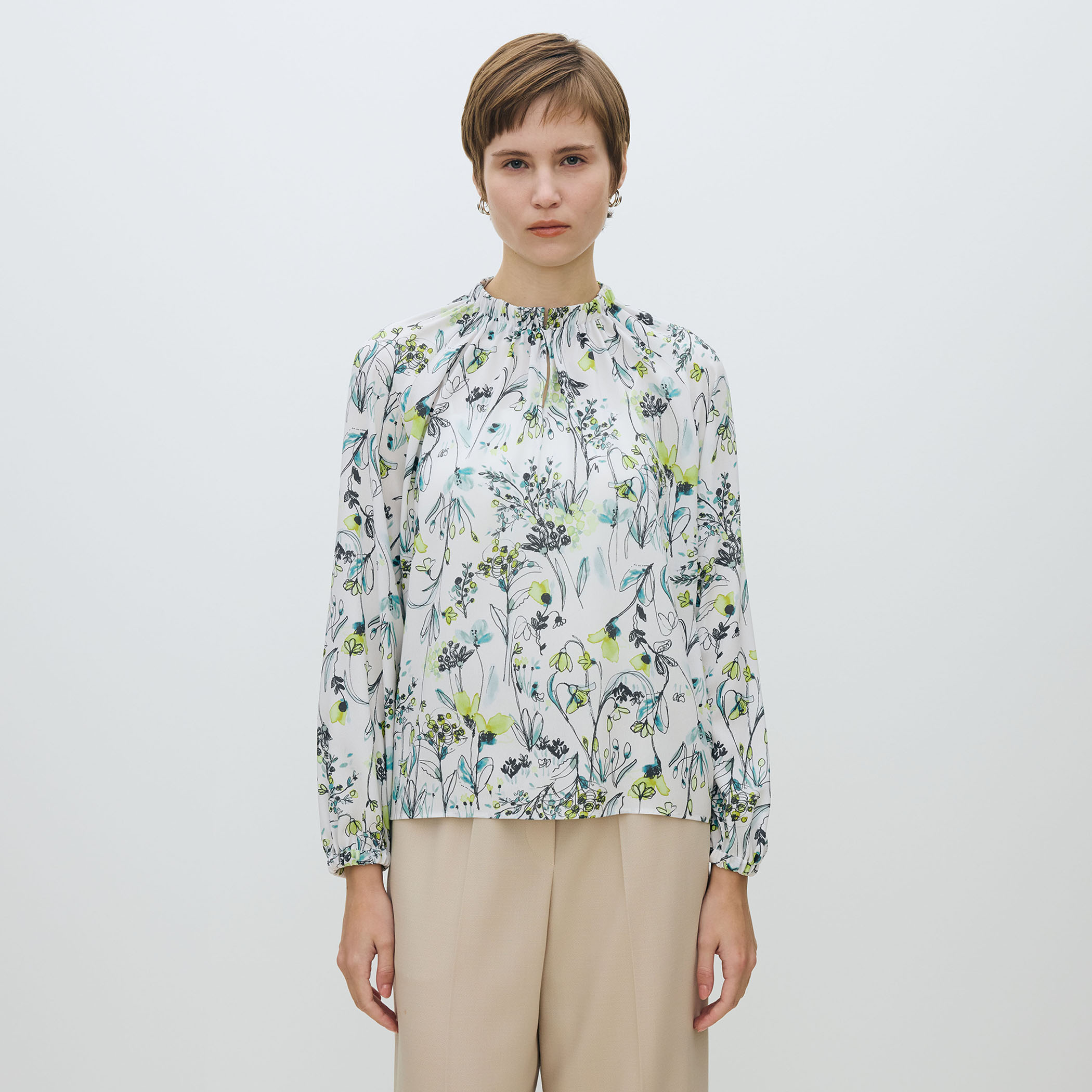 オーキッドフラワープリント ネックギャザーブラウス