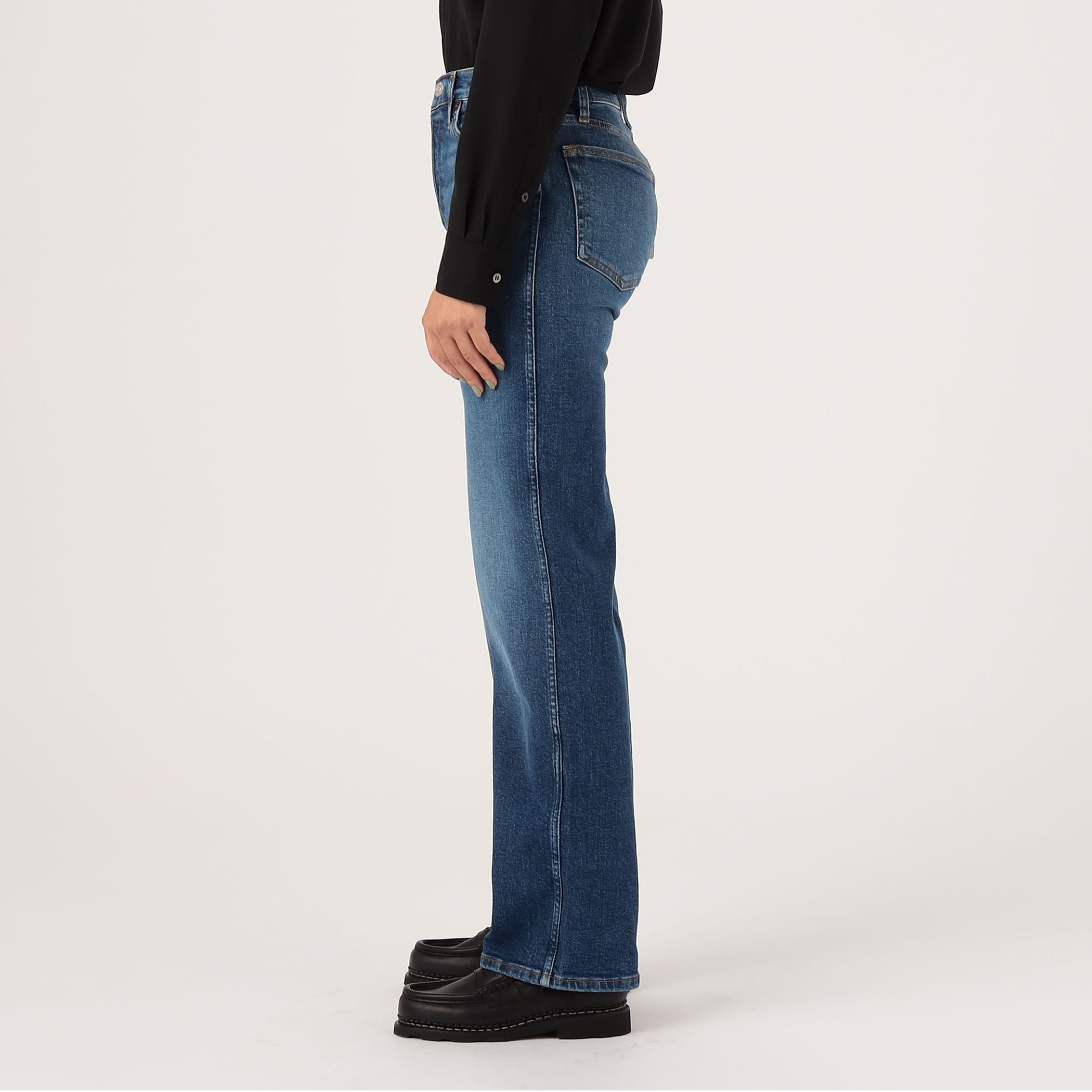 RE/DONE 90S HIGH RISE LOOSE DENIM｜トゥモローランド 公式サイト