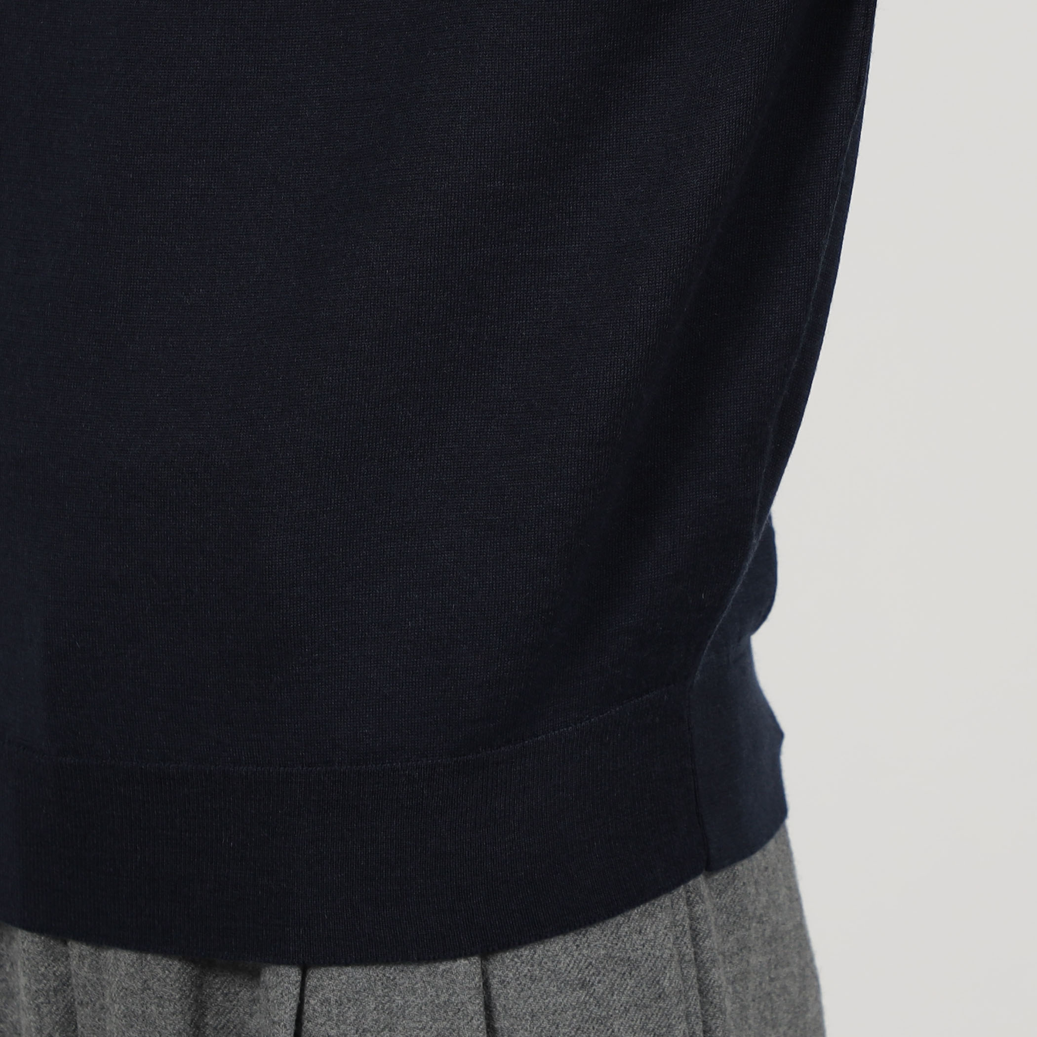 JOHN SMEDLEY KILDAY メリノウール モックネックプルオーバーニット 