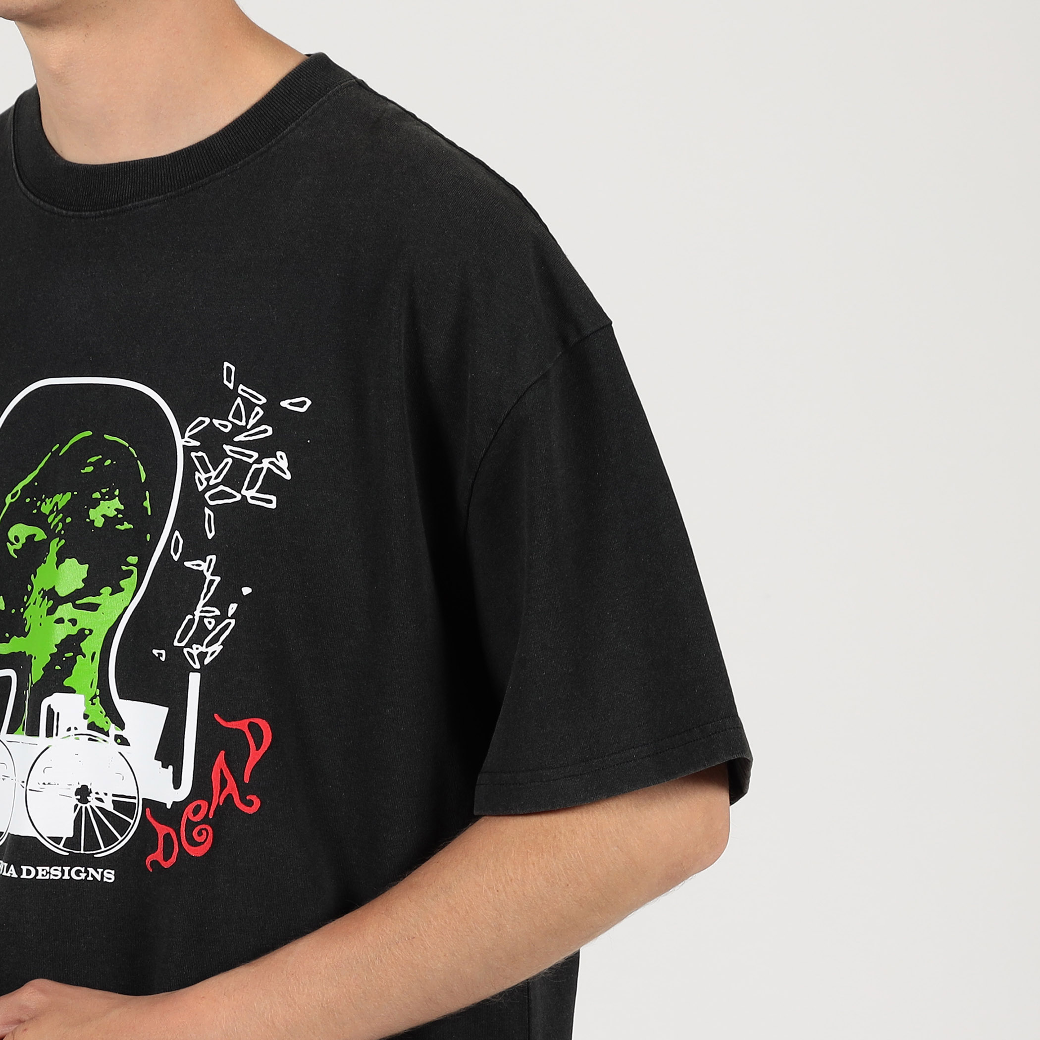 BRAIN DEAD ALIEN TRACTOR T-Shirt｜トゥモローランド 公式通販