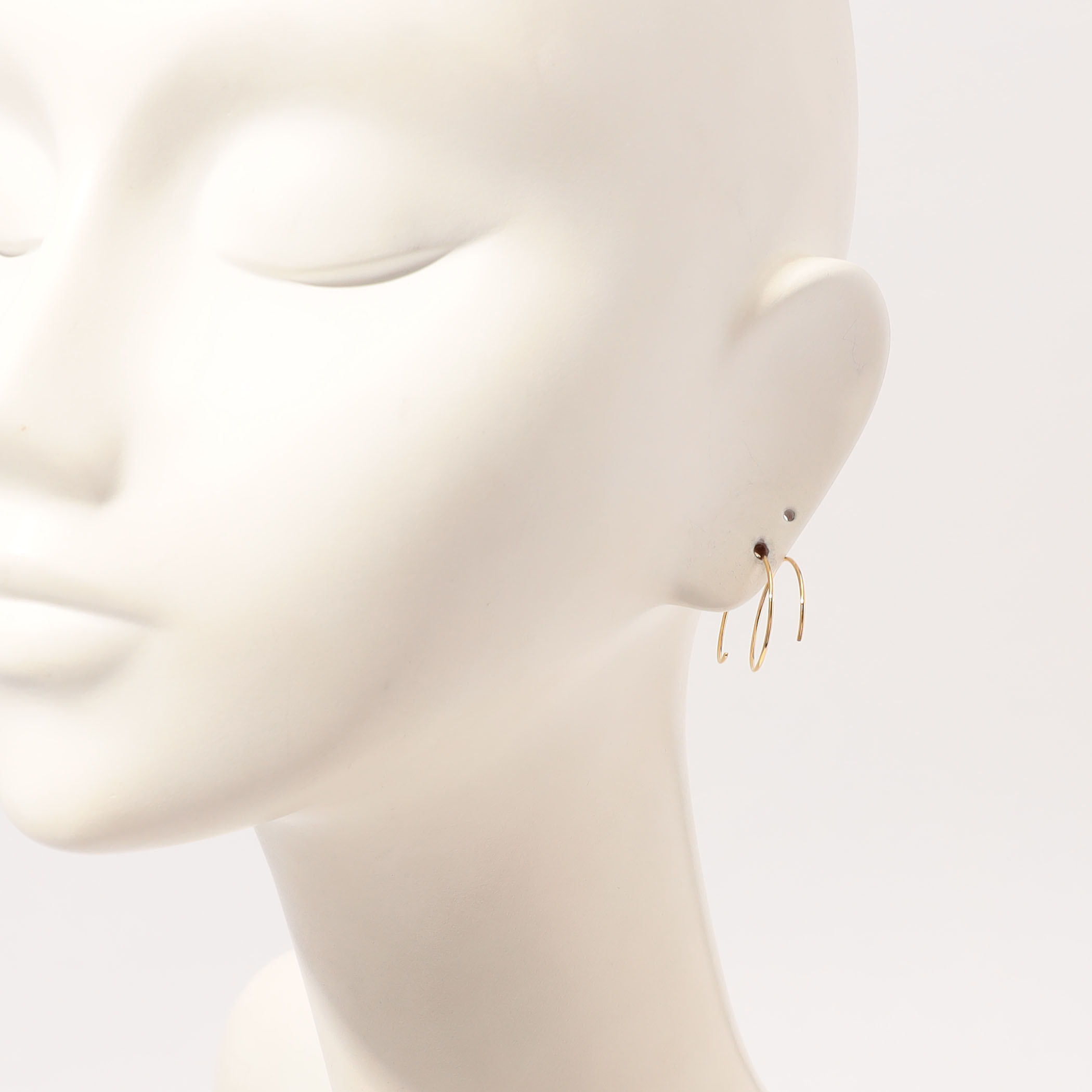 SOPHIE BILLE BRAHE ゴールド 片耳ピアス｜トゥモローランド 公式サイト