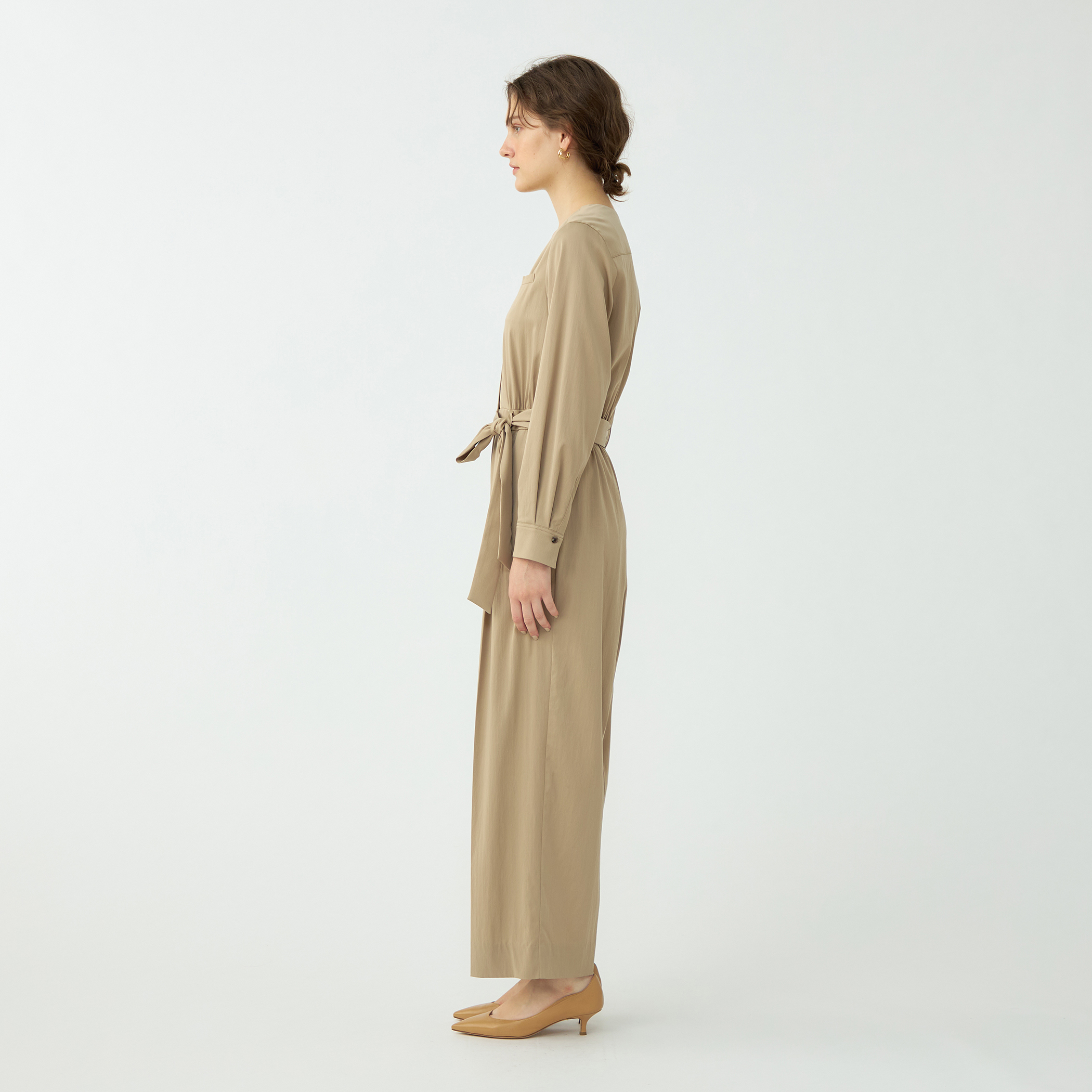 ドレーピーツイル Vネックオールインワン｜トゥモローランド 公式通販