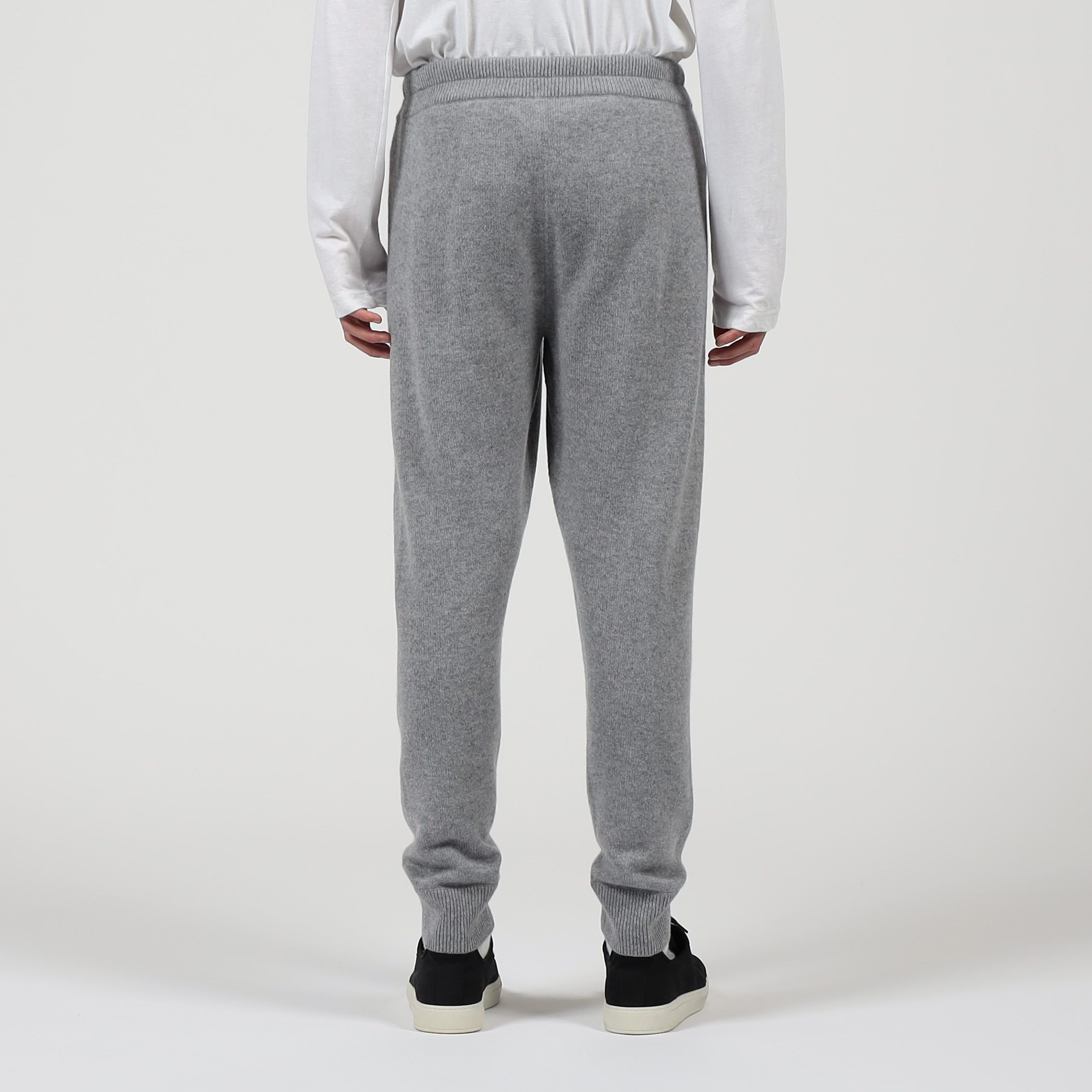 リサイクルカシミヤ トラックパンツ MRBC1392｜トゥモローランド 公式通販