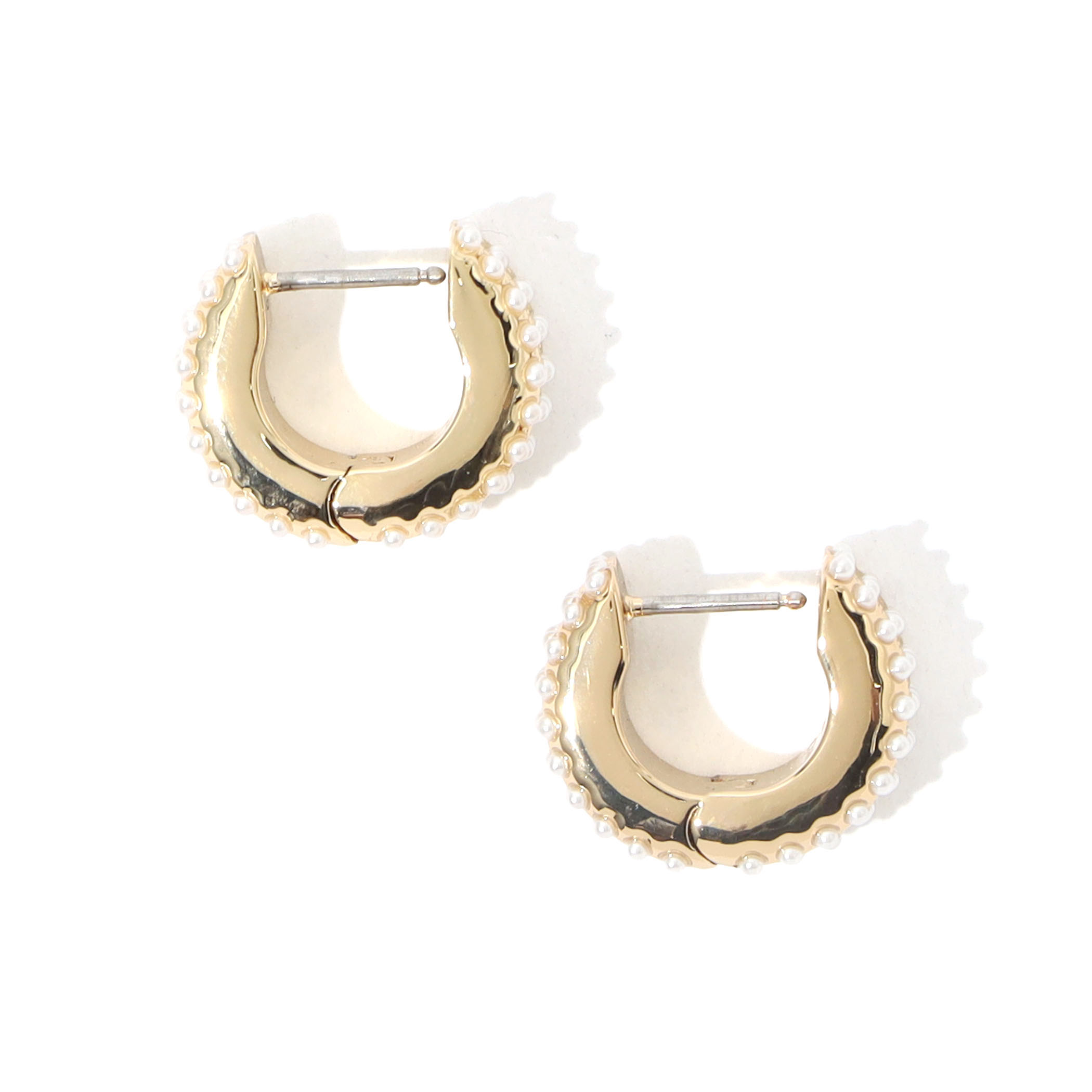 Kenneth Jay Lane Pearl Pave Huggies ピアス