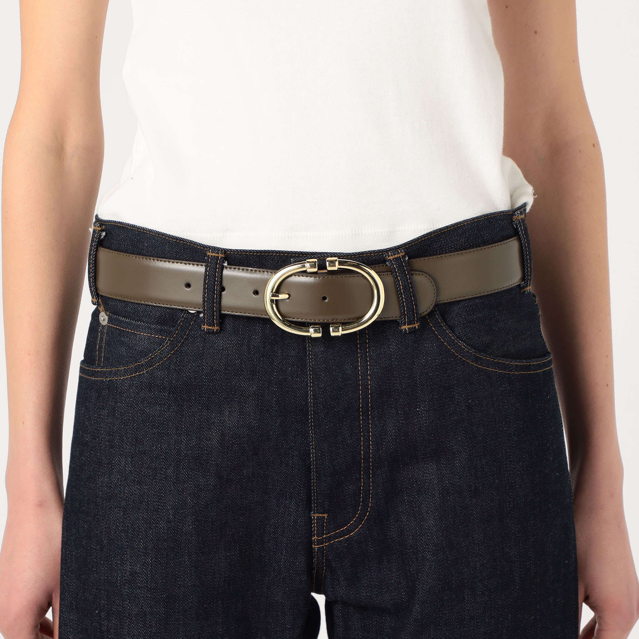 AMBOISE ROUND BUCKLE レザーベルト｜トゥモローランド 公式サイト