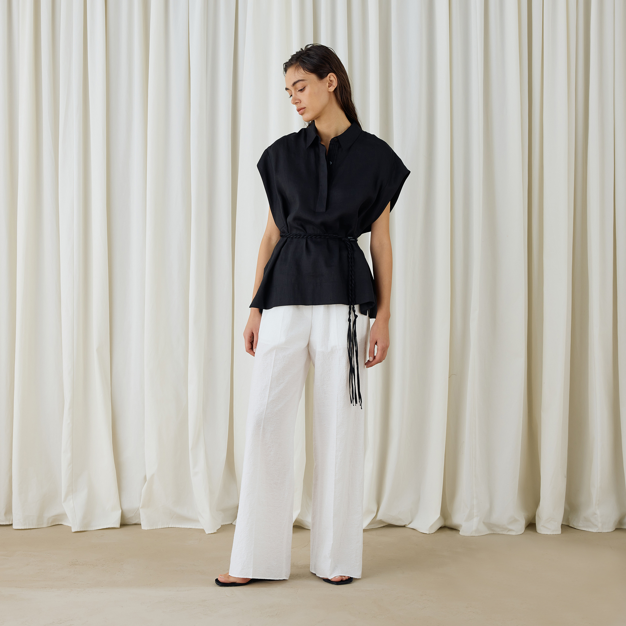 シルクリネンクロス ボクシーブラウス｜トゥモローランド 公式通販