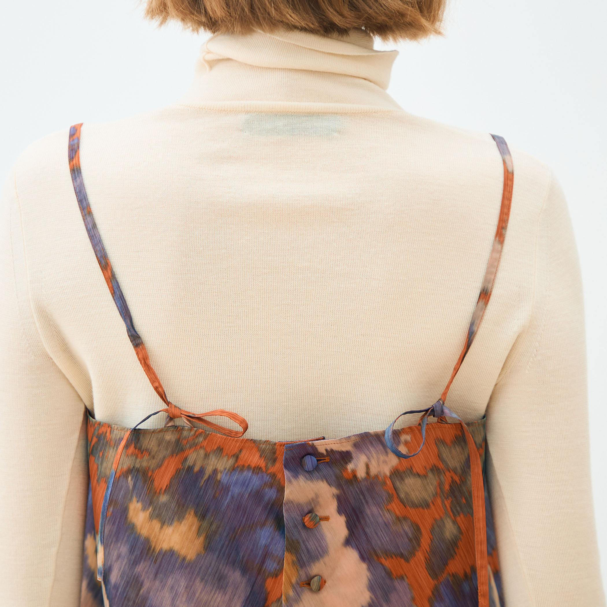 ヴァーミリオンプリント トラペーズキャミソール｜トゥモローランド