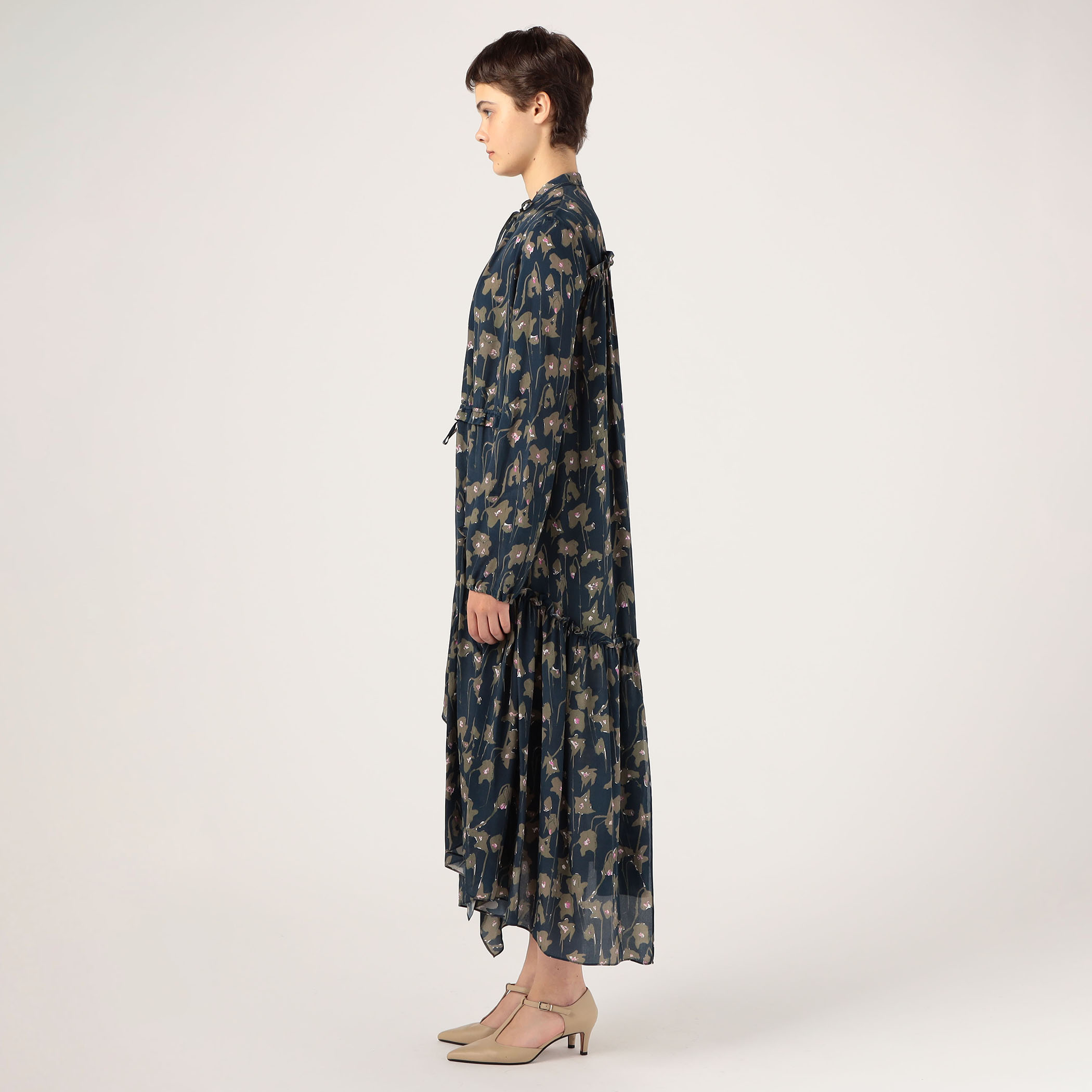 別注】Christian Wijnants DARSI ワンピース｜トゥモローランド 公式通販