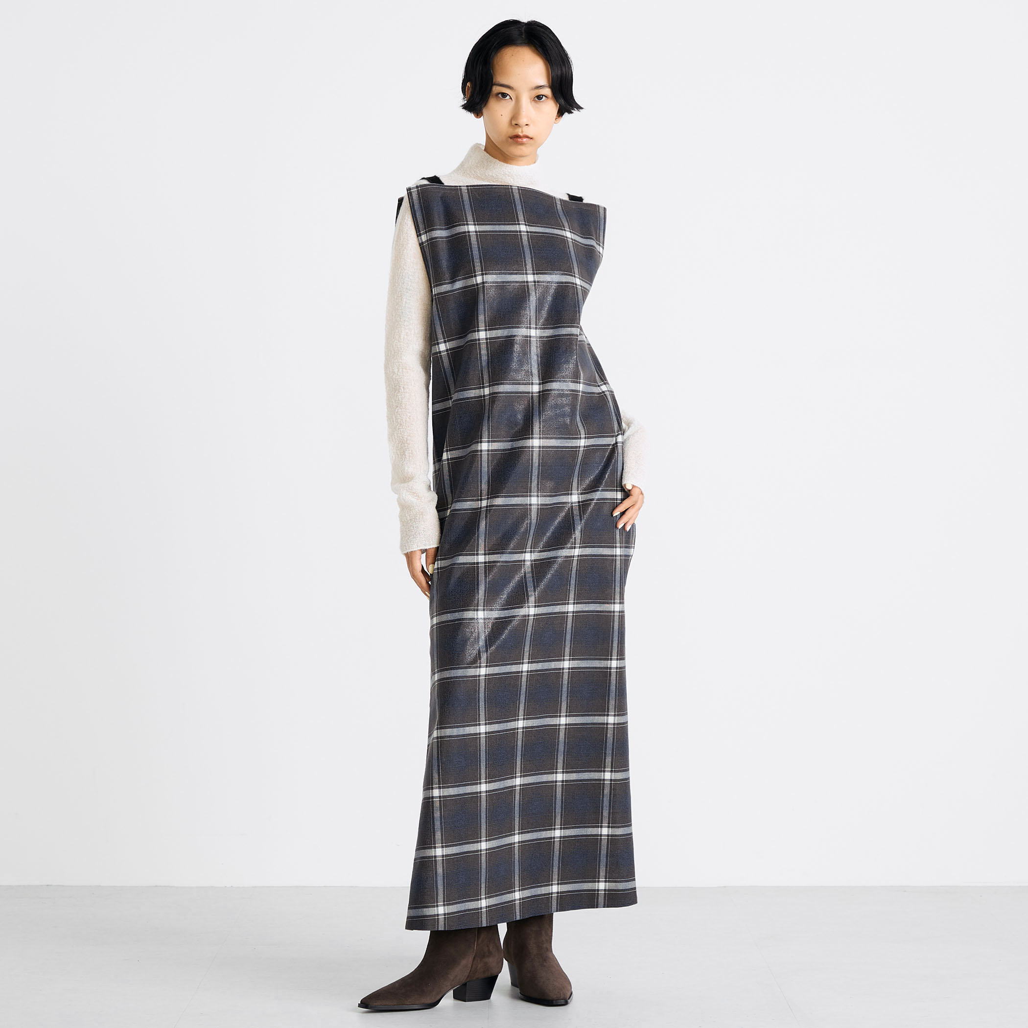 【極美品】スタイリング　チェック柄　ロングワンピース 箔コーティングチェック ロングワンピース｜トゥモローランド