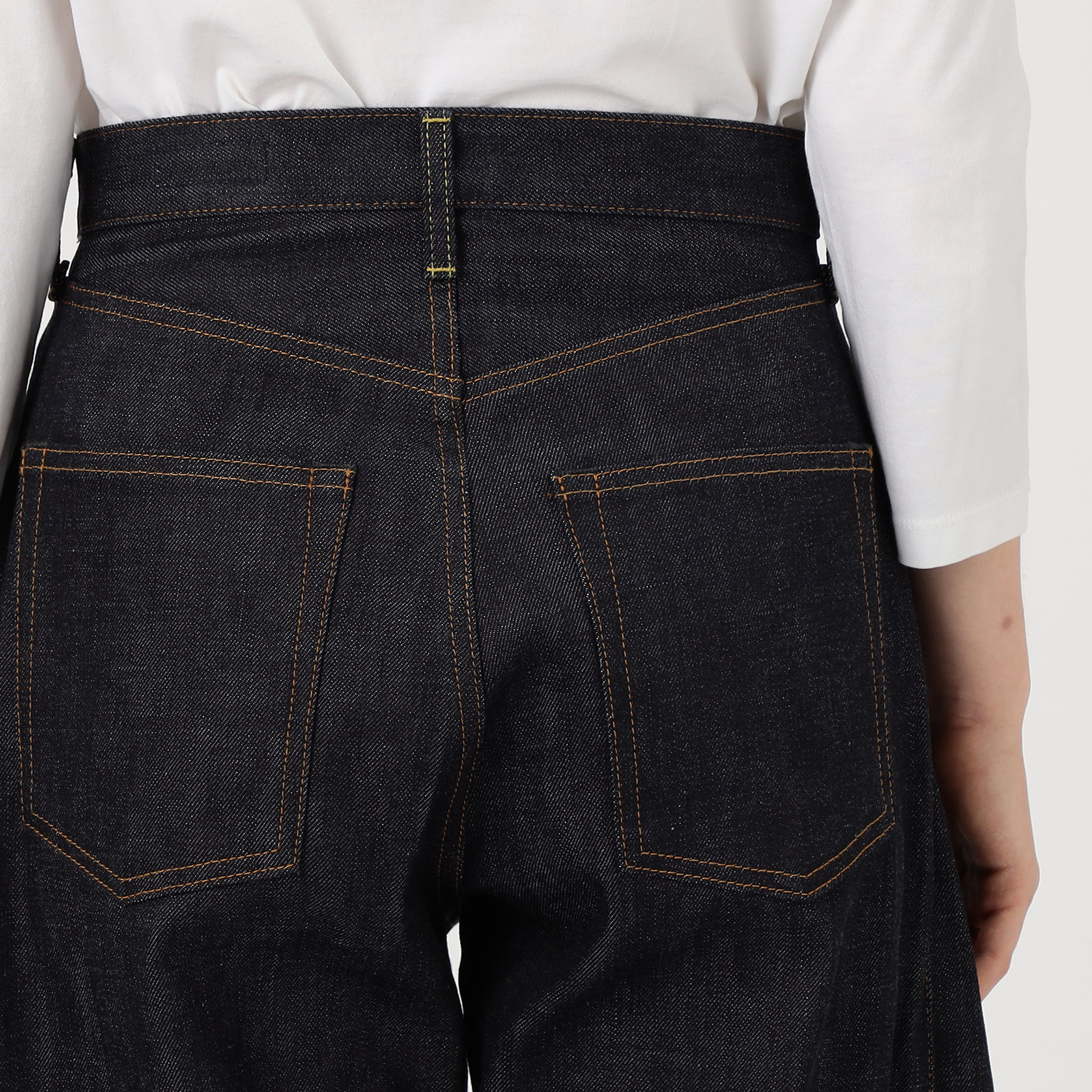 今季完売HYKE BARREL LEG JEANS バレルレッグデニム HYKE(ハイク)】 DENIM BARREL LEG JEANS｜PARIGOT ONLINE（パリゴ