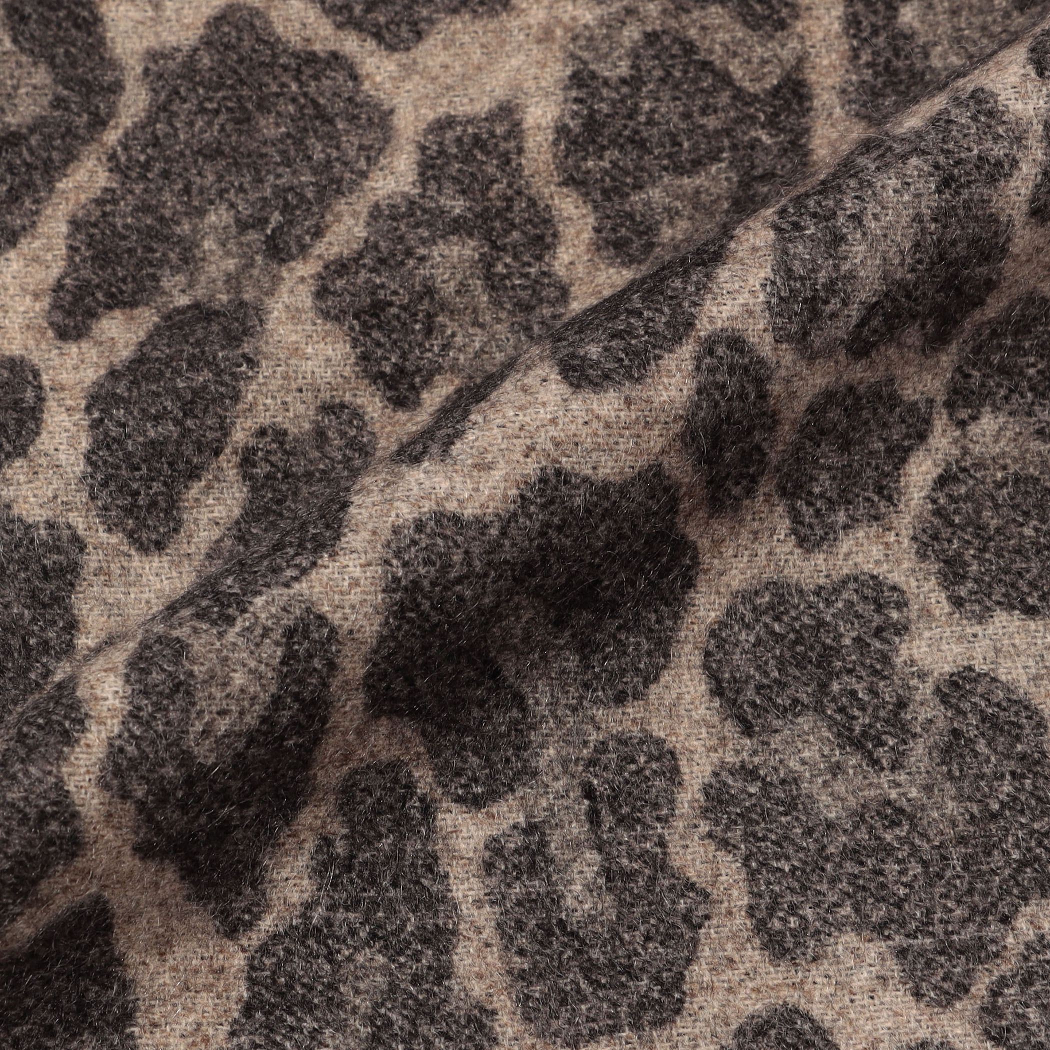 douce gloire ANIMAL PRINT ストール｜トゥモローランド 公式通販