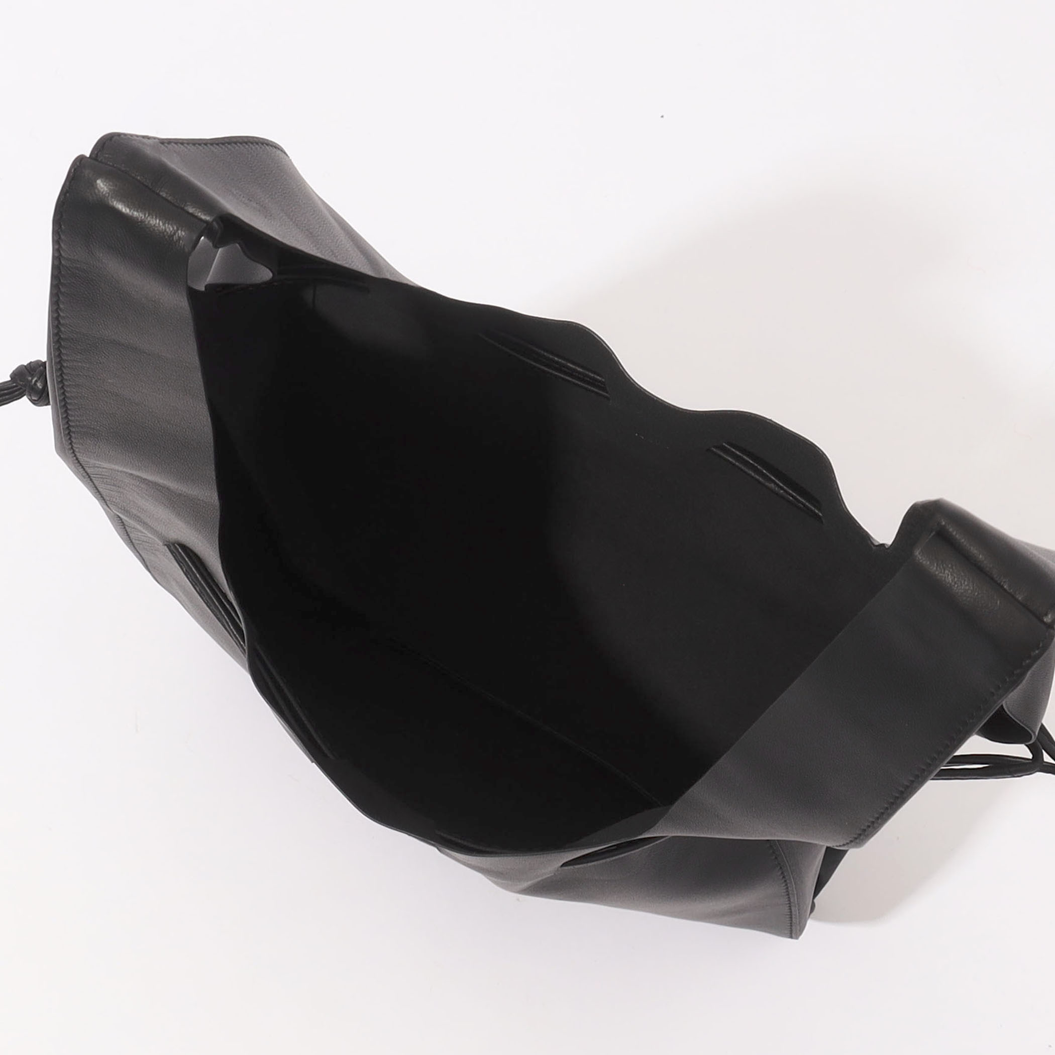 Aeta TOTE S｜トゥモローランド 公式通販