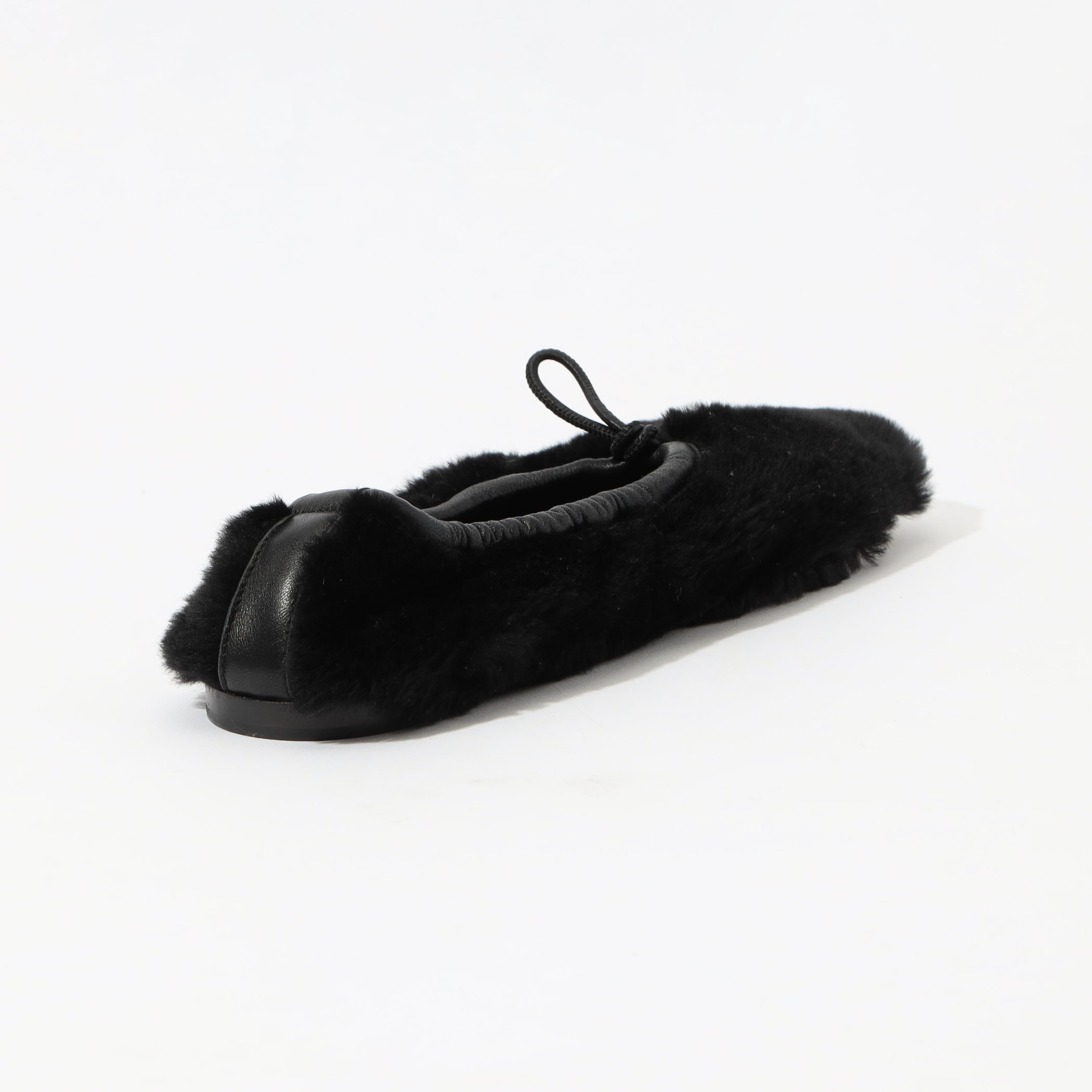 HEREU Puntera Shearling ムートンフラットシューズ｜トゥモローランド