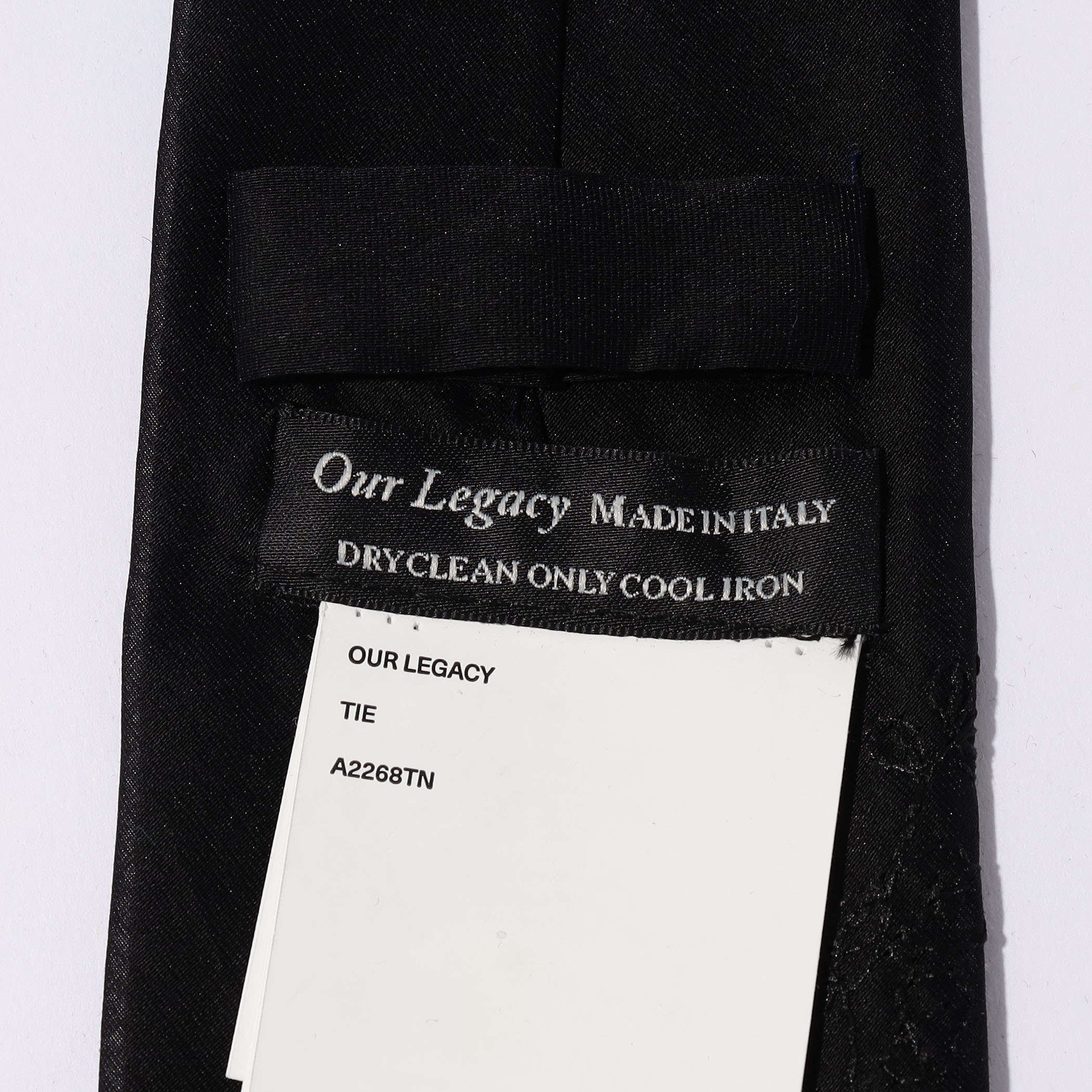 OUR LEGACY TIE エンブロイダリーネクタイ｜トゥモローランド 公式サイト