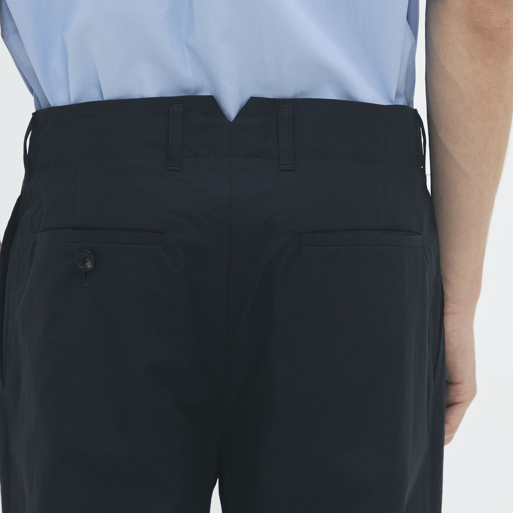 CABaN シャトルポプリン 1タックパンツ｜トゥモローランド 公式通販