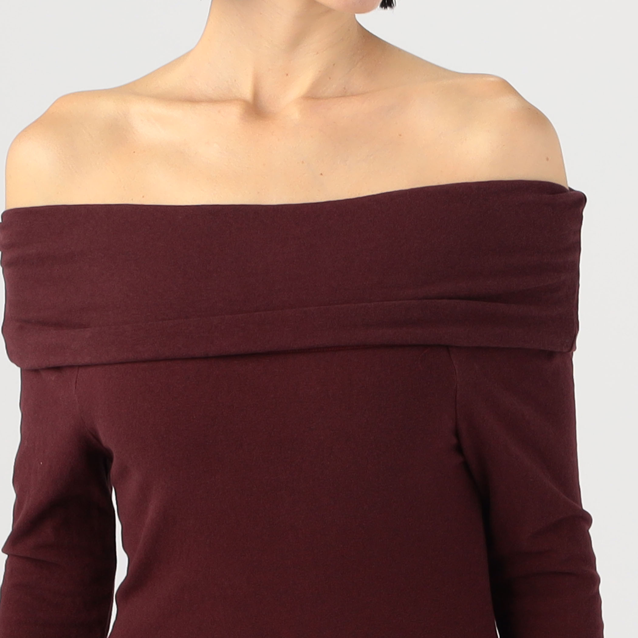 【チャコット】オフショルダーワンピース ブラッシュドコットンジャージー オフショルダーワンピース WRBJ6780