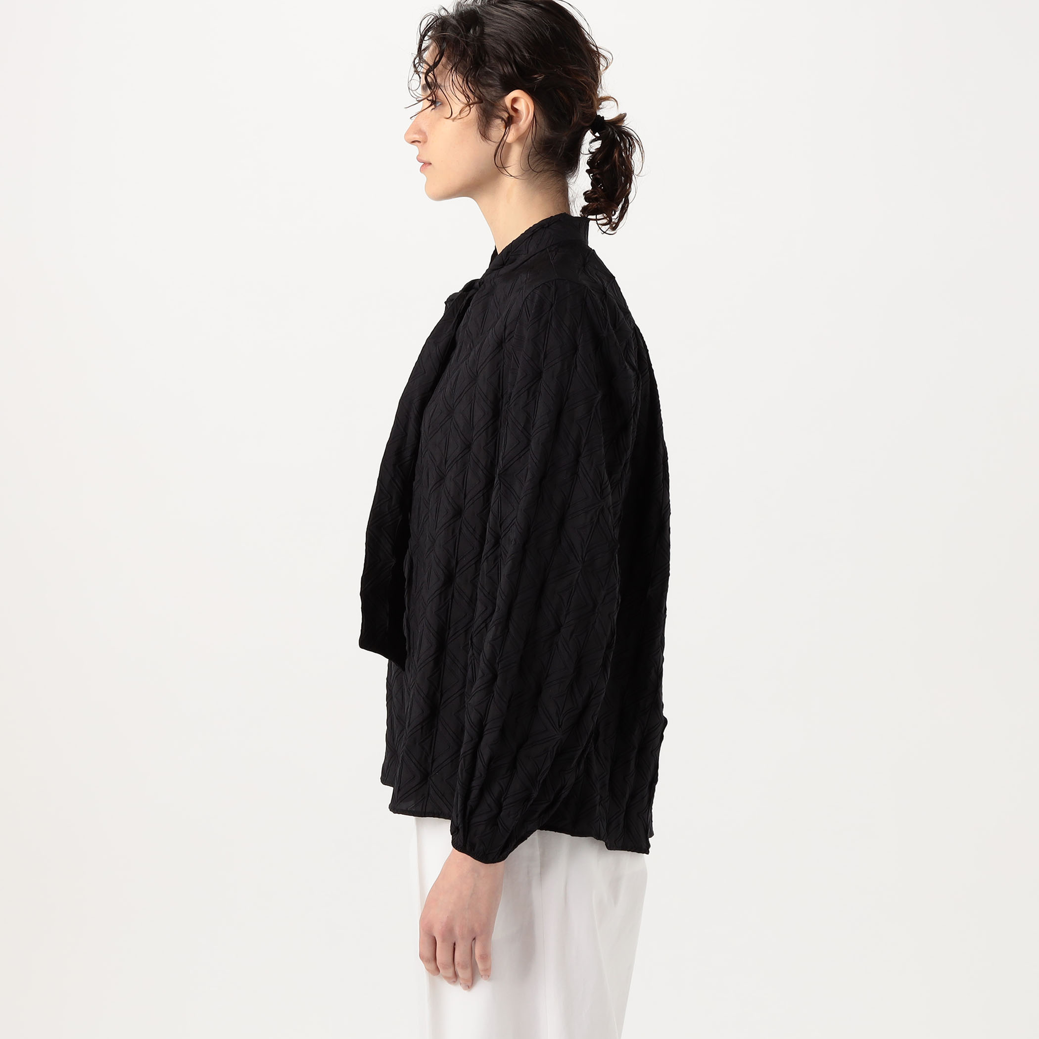 BALLSEY◆キカエンボスステッチボウタイ長袖ブラウス/36/ポリエステル/SLV/11-01-41-01008 キカエンボスステッチ ボウタイブラウス｜トゥモローランド 公式通販
