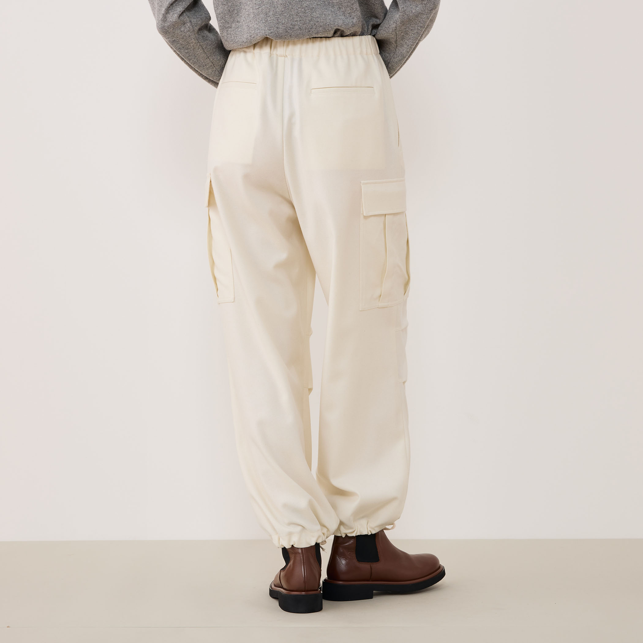 ウールサキソニー イージーカーゴパンツ｜トゥモローランド 公式通販