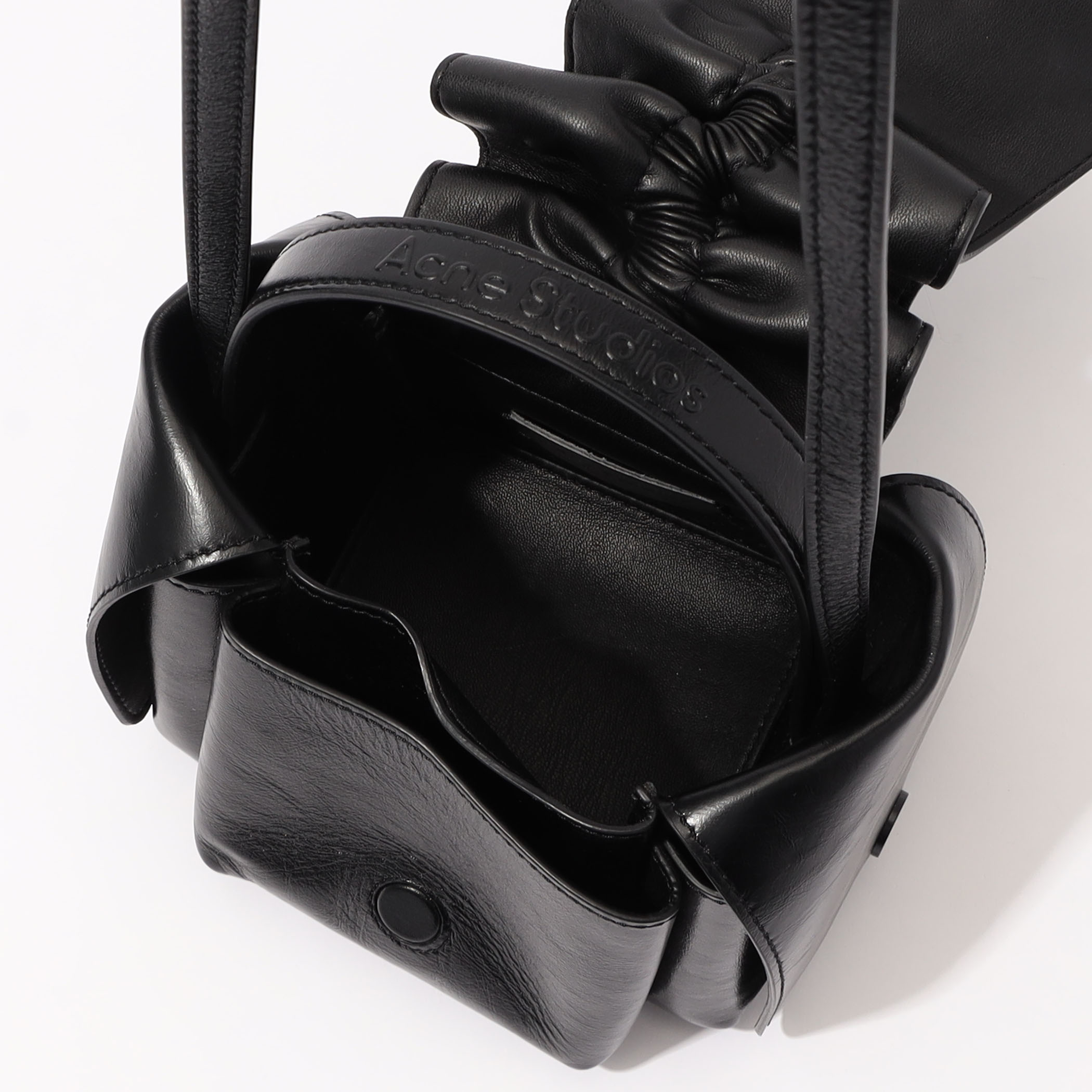 Acne Studios MULTIPOCKET MINI LUX ミニバケットバッグ